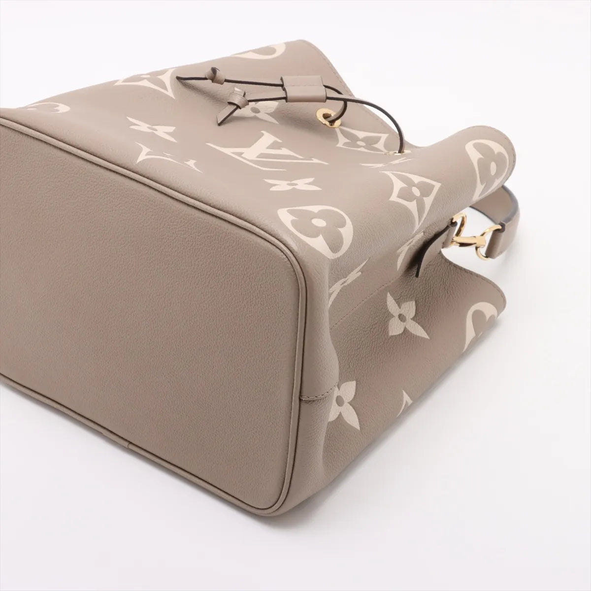Louis Vuitton Tourterelle Bicolor Monogram Empreinte Leather Neonoe MM [Clearance Sale]
