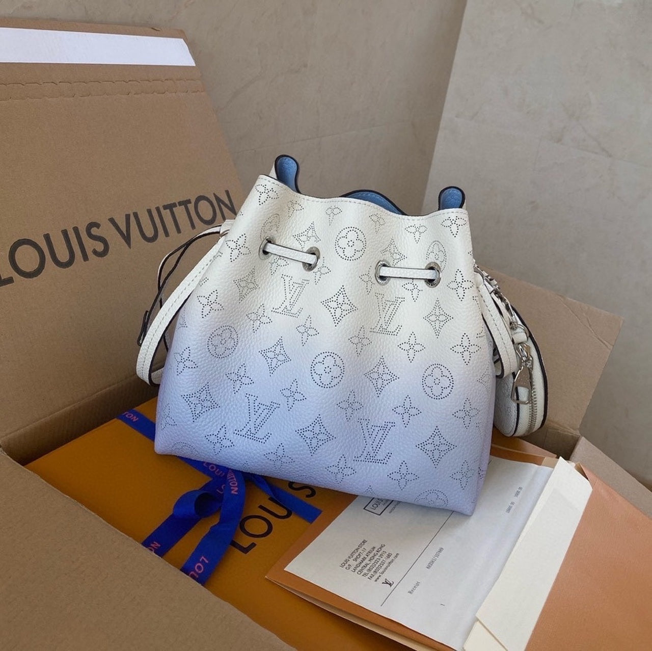 Top Quality Bella Bucket Bag Light Blue For Women,  Shoulder And Crossbody Bags 7.5in/19cm Top Quality M57856