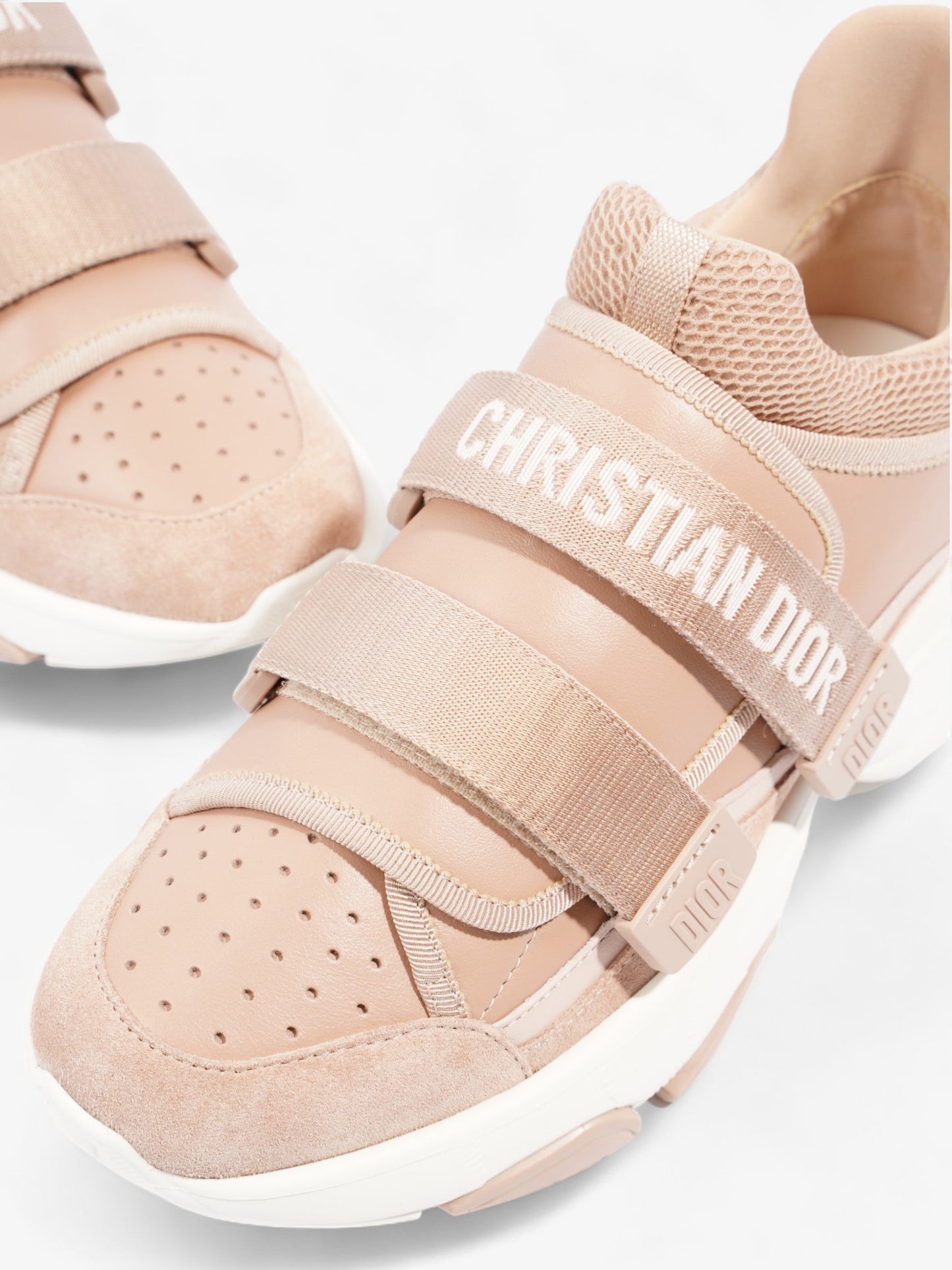 Christian Dior D-Wander Low Top  Nude Leather EU 37 UK 4