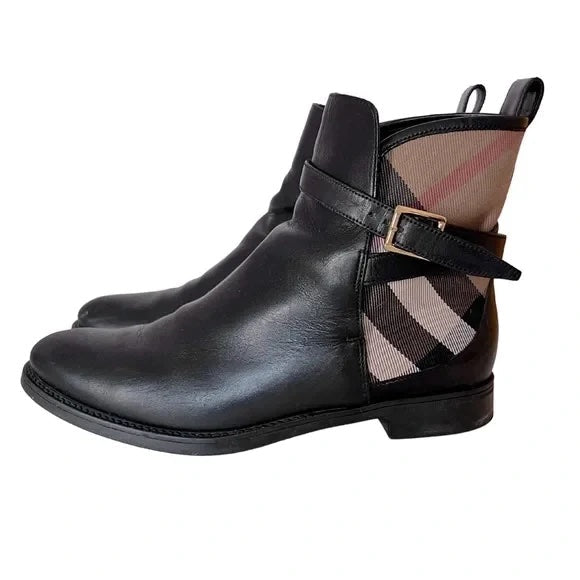 BURBERRY PRYLE HO  CHECK BOOTIES
