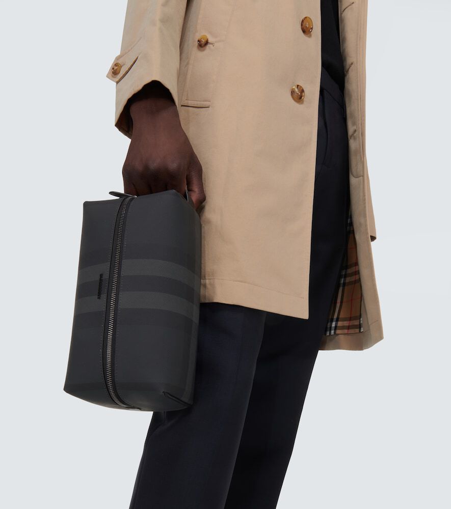 BURBERRY CHARCOAL HO  CHECK LEATHER TRAVEL POUCH
