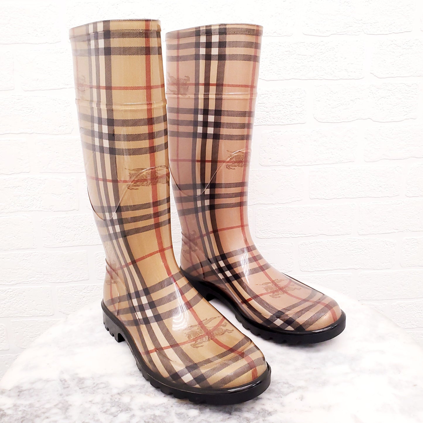 BURBERRY RAIN BOOTS - SIZE 38