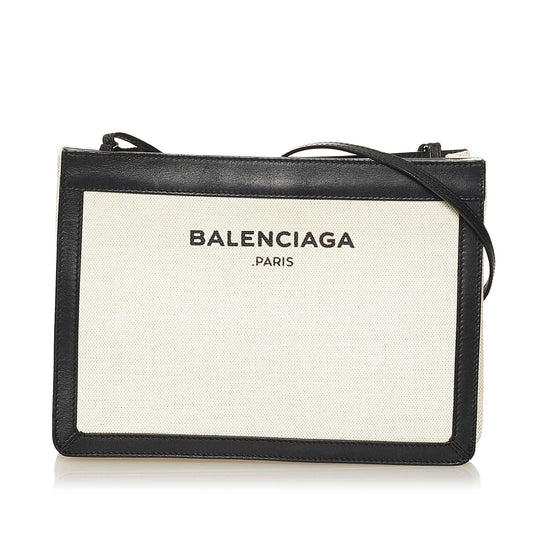 Luxury Balenciaga Trending 2025 Navy Pochette (SHG-tav1bL)