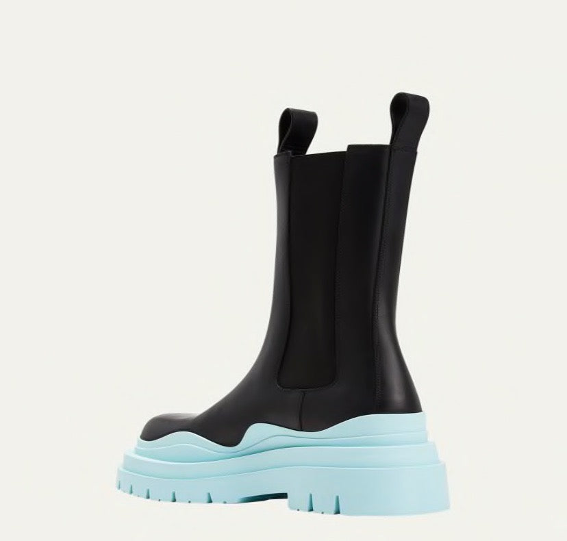 BOTTEGA VENETA CALFSKIN TIRE CHELSEA BOOTS