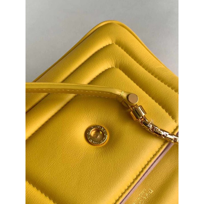 Bvlgari Serpenti Reverse Hand Bag BG030537
