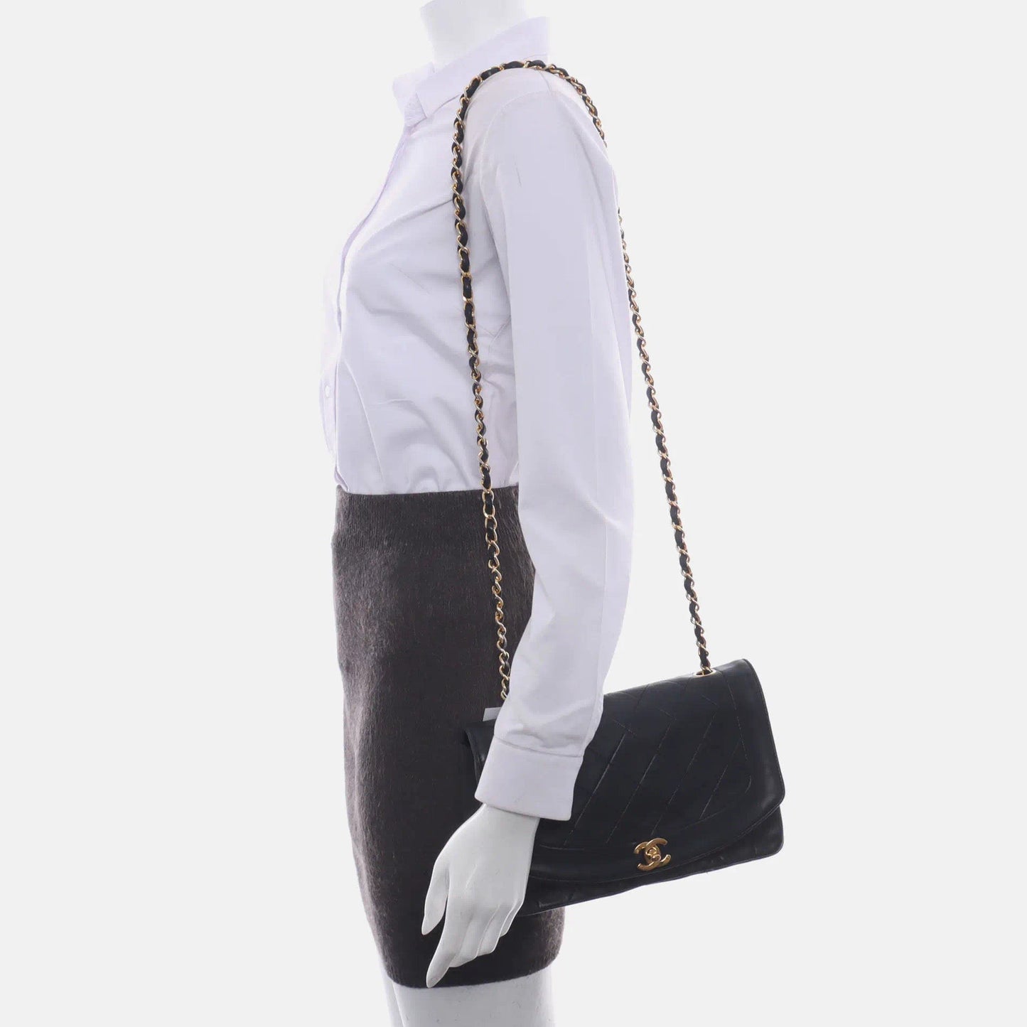 Chanel Diana CC Flap Bag   1989 Black Lambskin Leather with 24k Gold Hardware