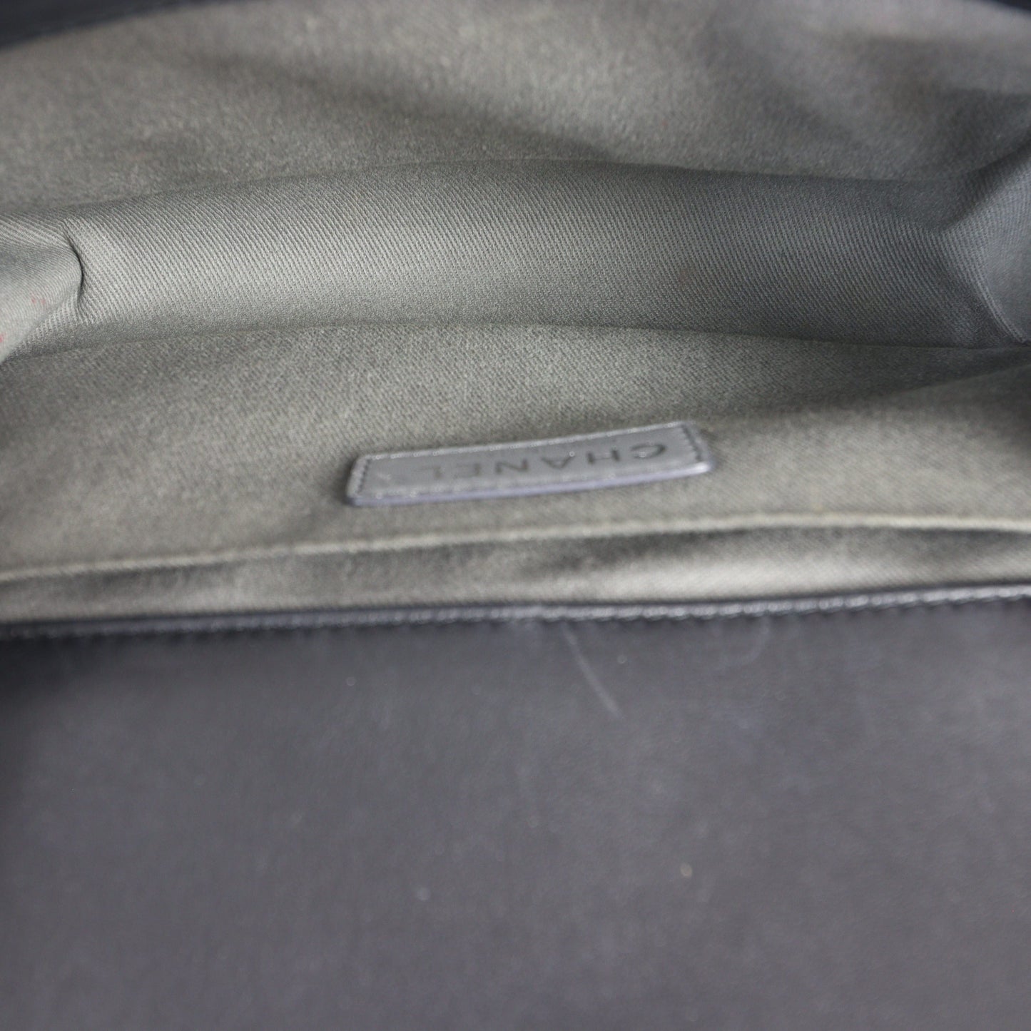 Chanel Boy Old Medium