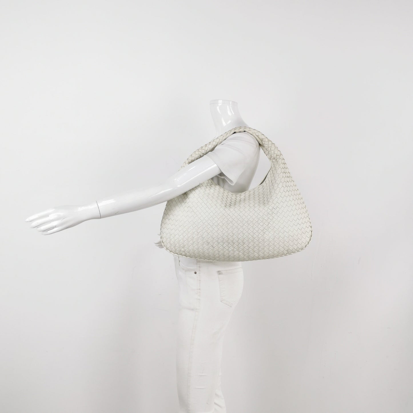Bottega Veneta Hobo Bag Lambskin leather Milk White 48cm