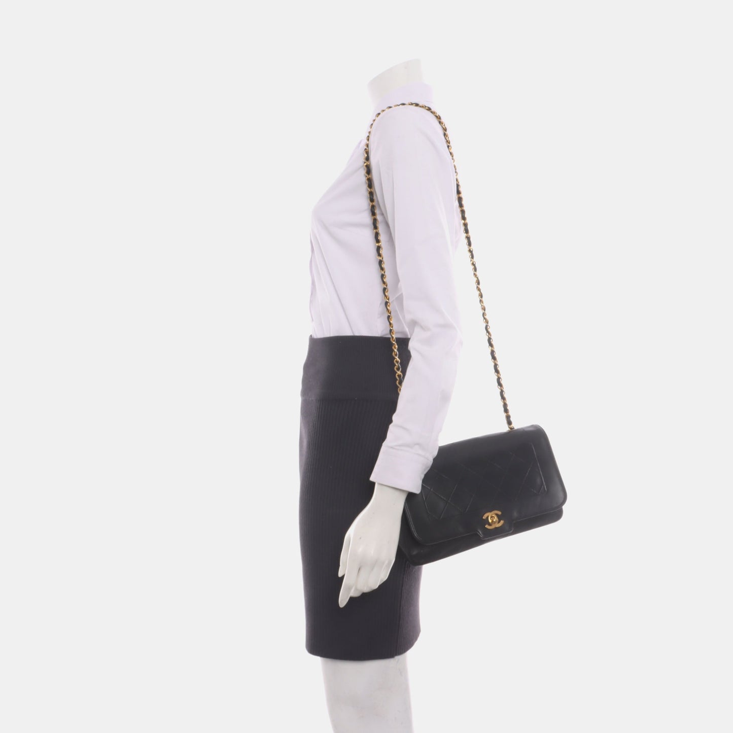 Chanel Diana CC Flap Bag Medium   Black Lambskin Leather with 24k Gold HW, 1991-1994