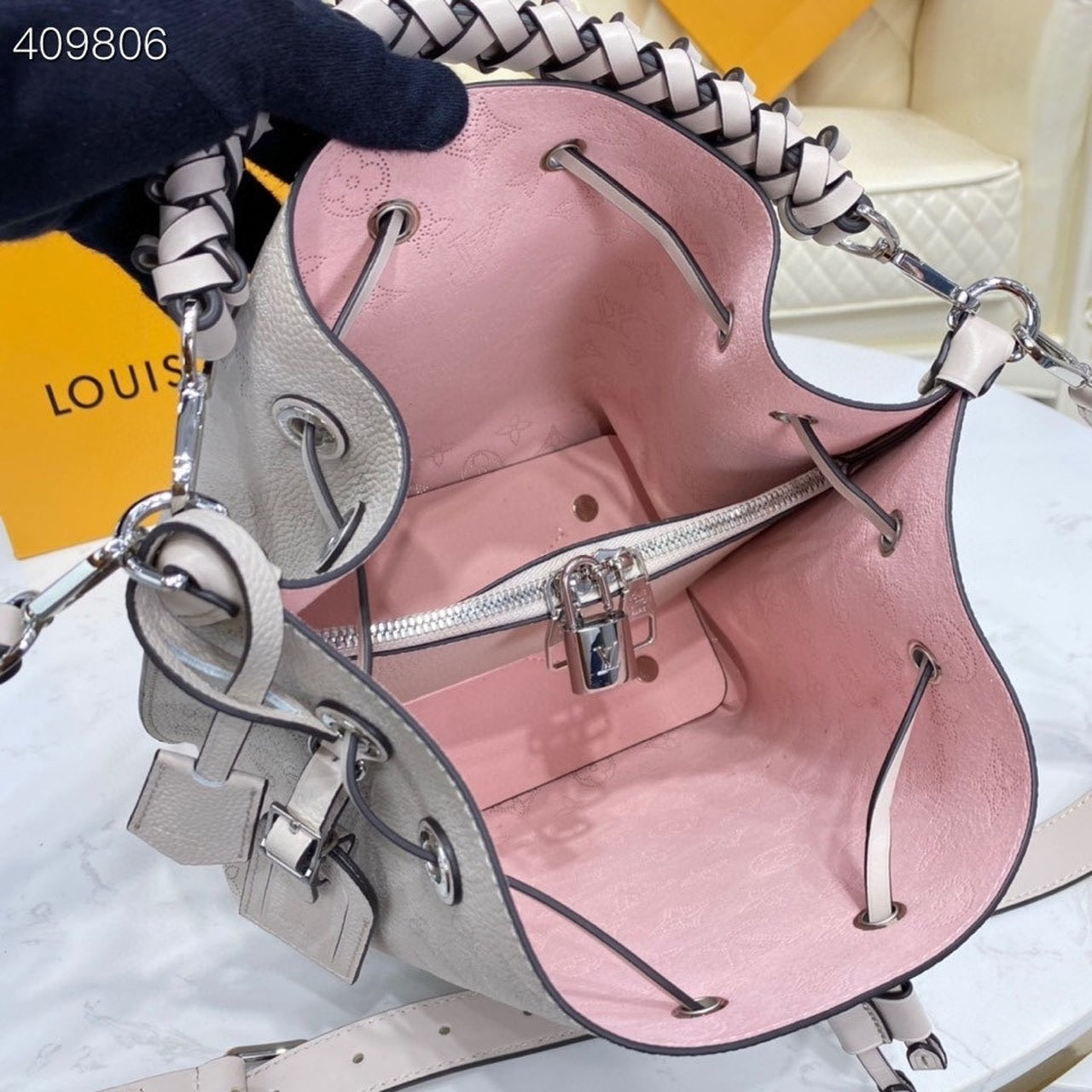 Top Quality Muria Bucket Bag Snow White For Women,  Shoulder And Crossbody Bags 9.8in/25cm Top Quality M58483