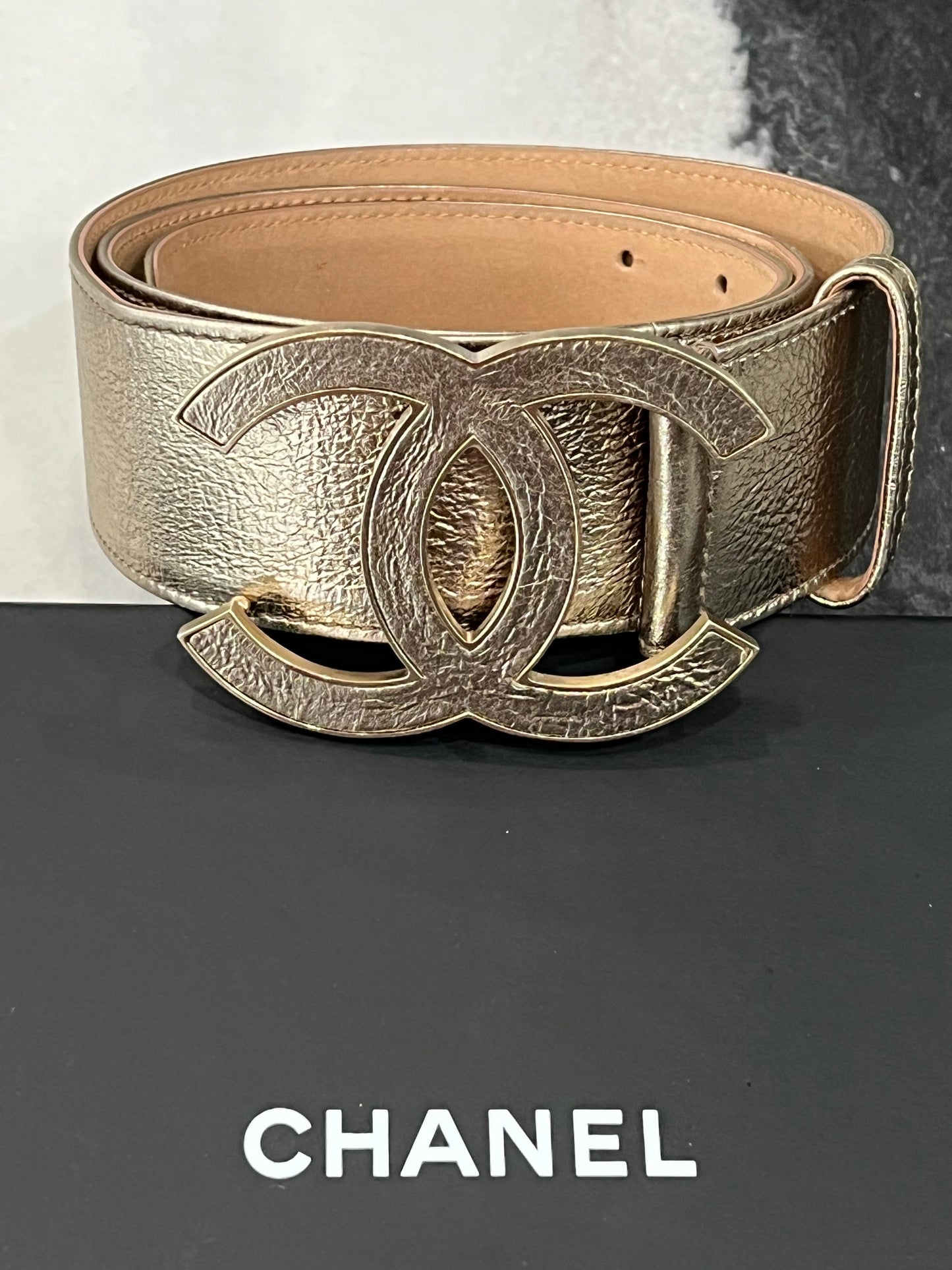 CHANEL METALLIC LAMBSKIN CC BUCKLE WIDE BELT