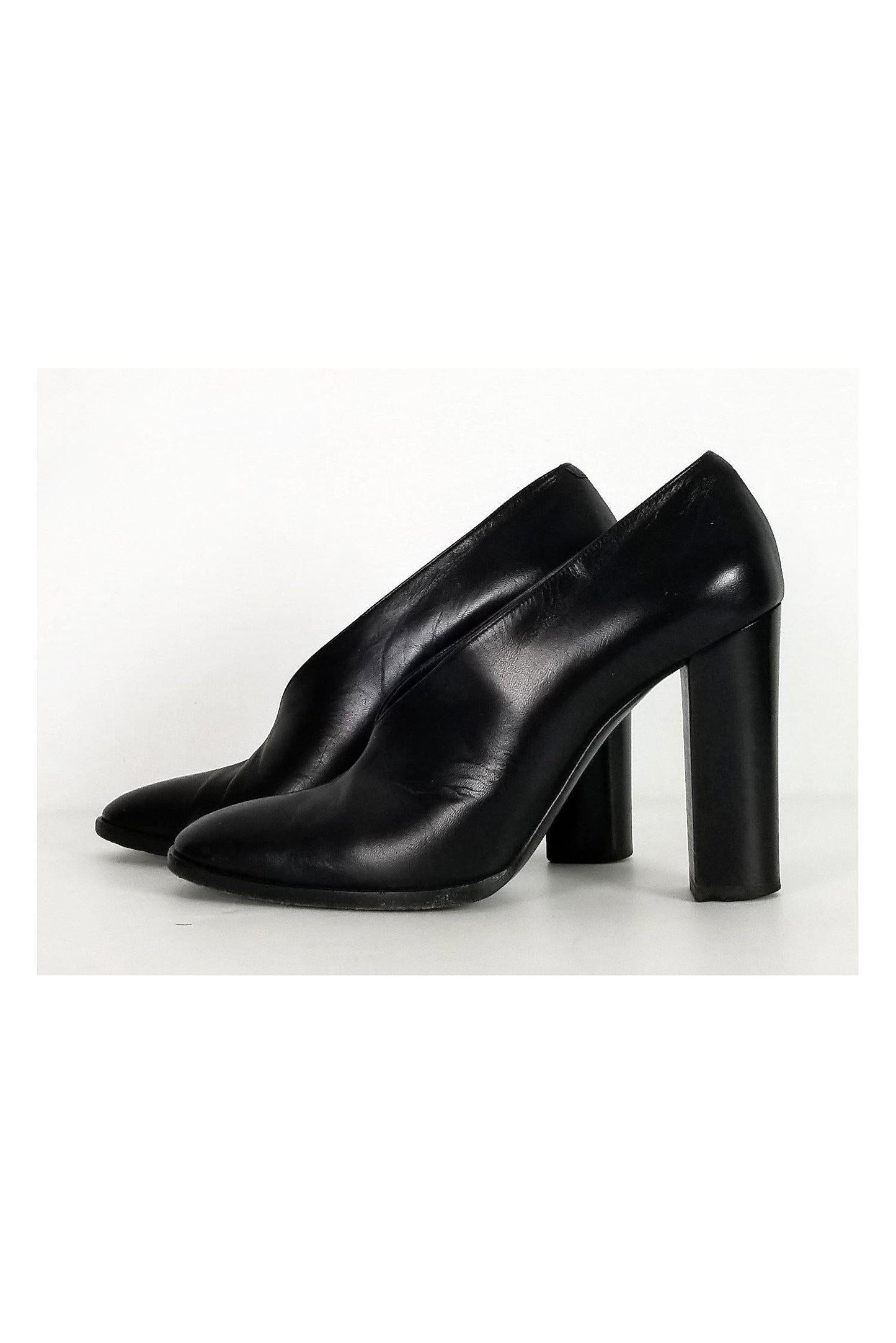 Luxury CELINE - Black Slip On Heels Sz 9