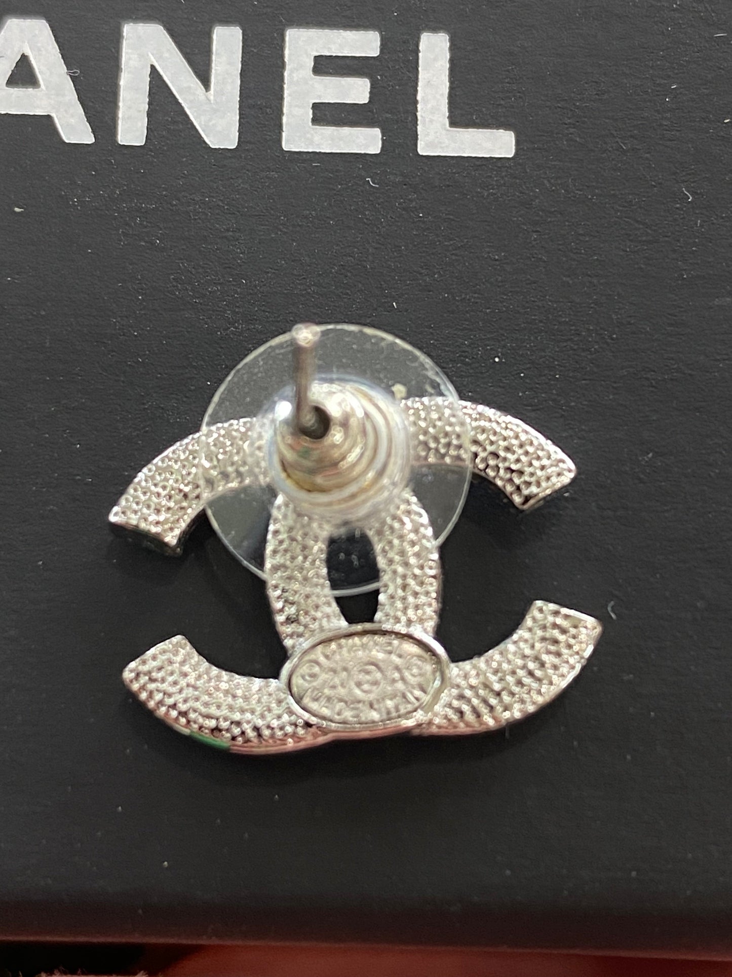 CHANEL CC CRYSTAL STUD EARRINGS