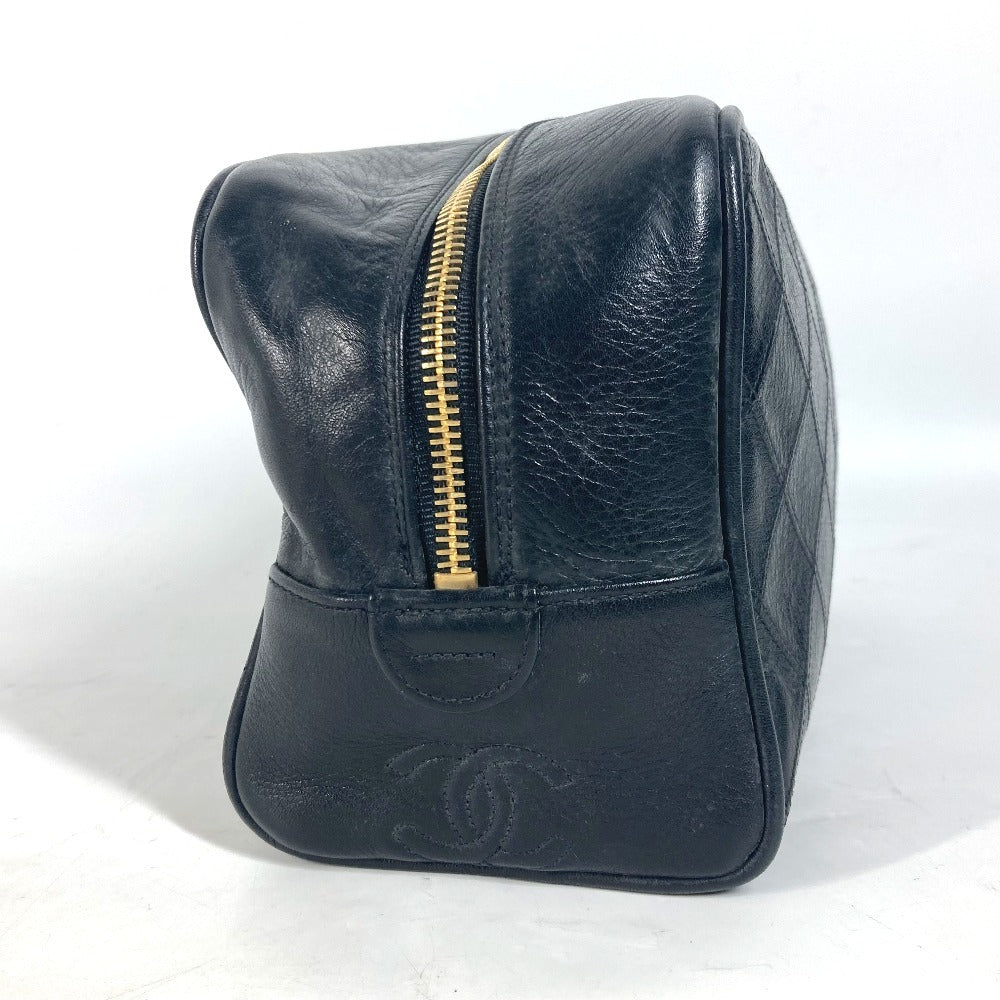CHANEL Pouch leather black   Bicolole