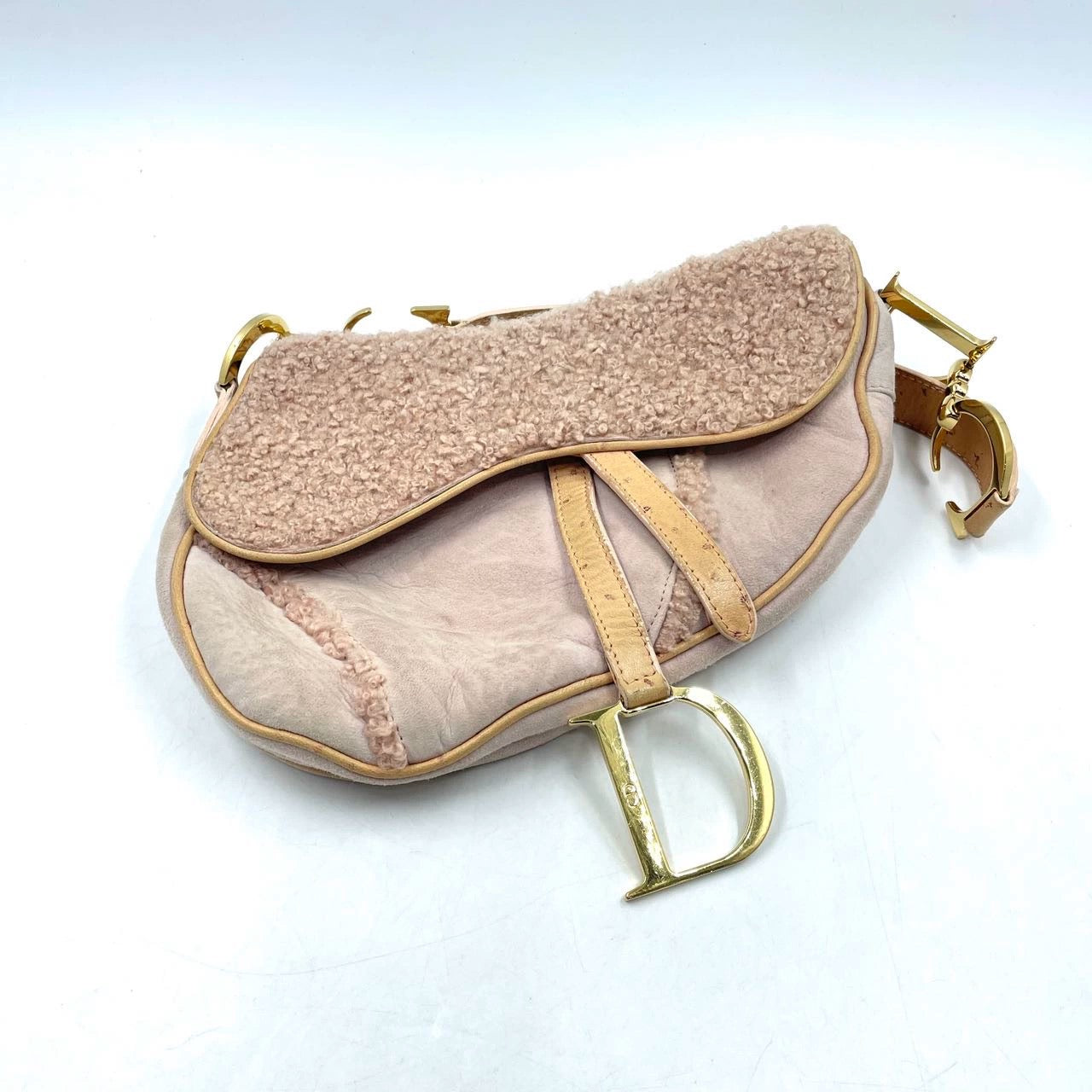Dior Saddle   Shoulder Bag Medium Shearling and Ostrich Leather Pink