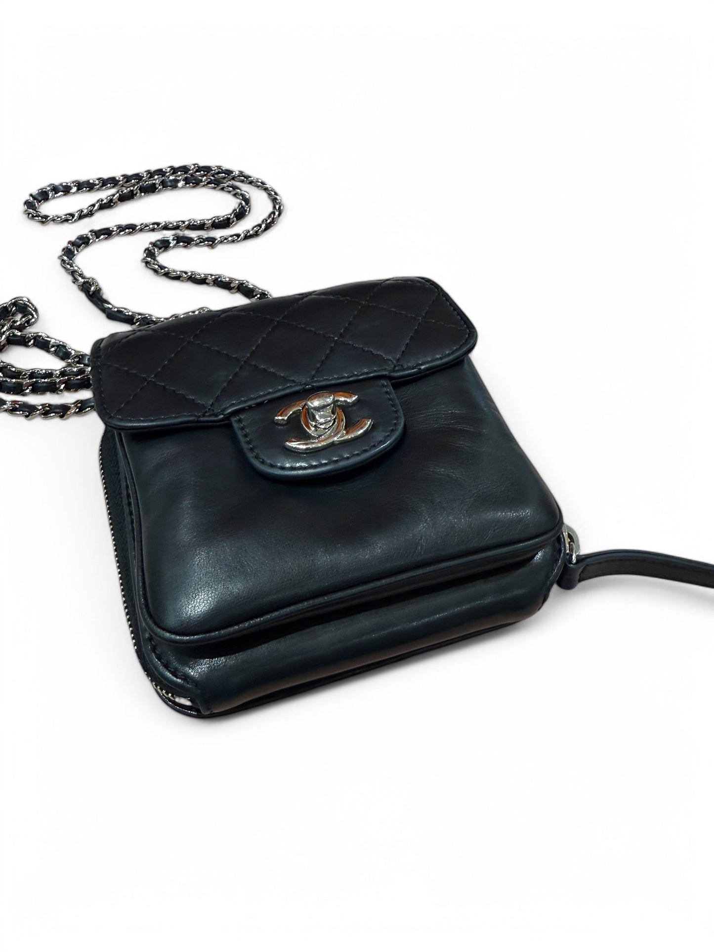 Chanel - Sac multi poches cuir noir