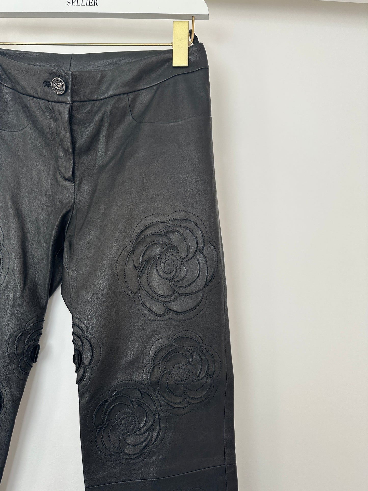 Chanel FW/2010 Black Leather Camellia Leather Pants Size FR 36 (UK 8) RRP: £4,170
