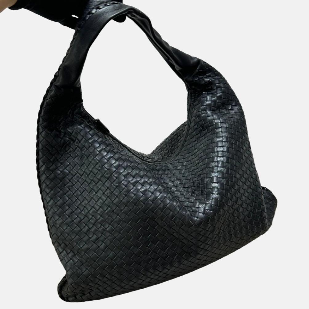 Bottega Veneta Veneta Hobo Large Black 50-53cm Lambskin Leather