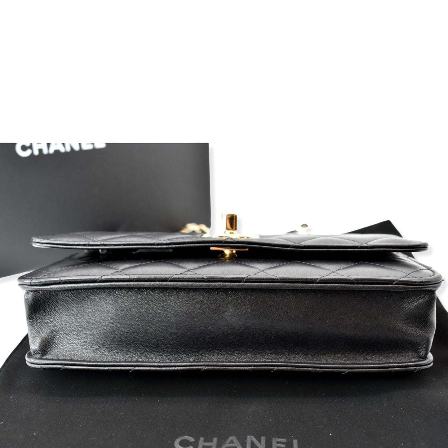 CHANEL Trendy CC  Leather Wallet On Chain Crossbody Bag Black