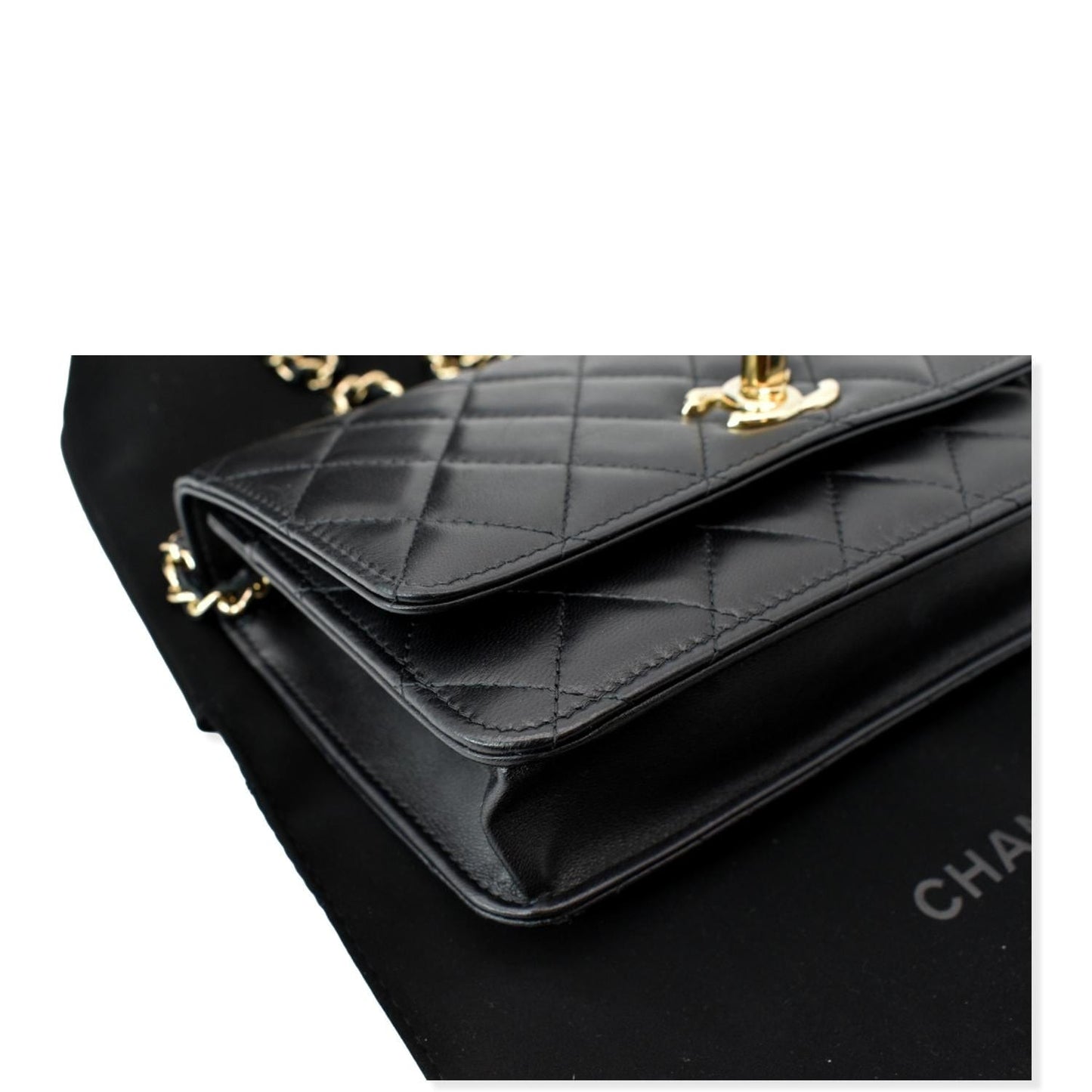 CHANEL Trendy CC  Leather Wallet On Chain Crossbody Bag Black