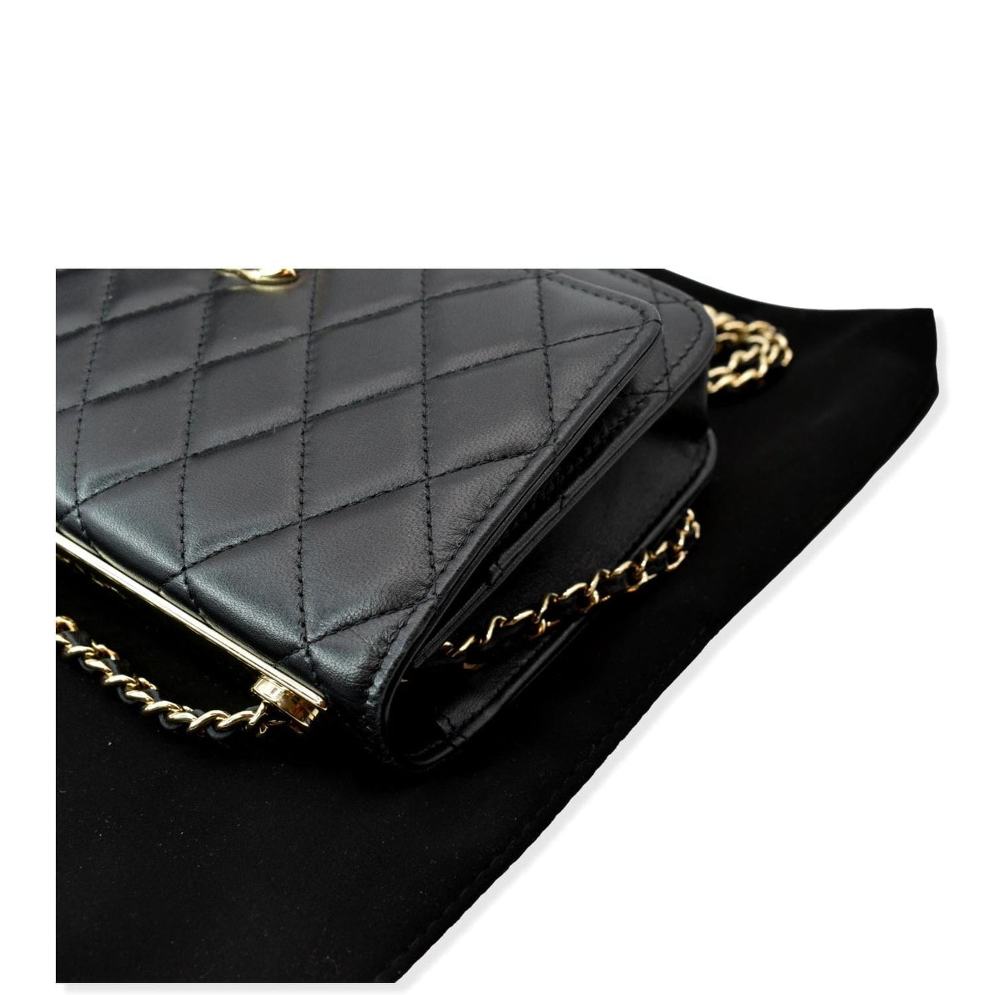 CHANEL Trendy CC  Leather Wallet On Chain Crossbody Bag Black