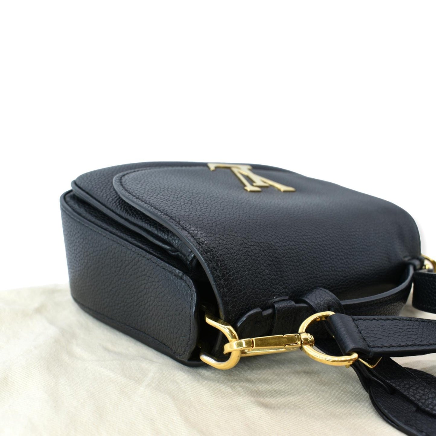 LOUIS VUITTON Vivienne NM Grained  Leather Shoulder Bag Black-