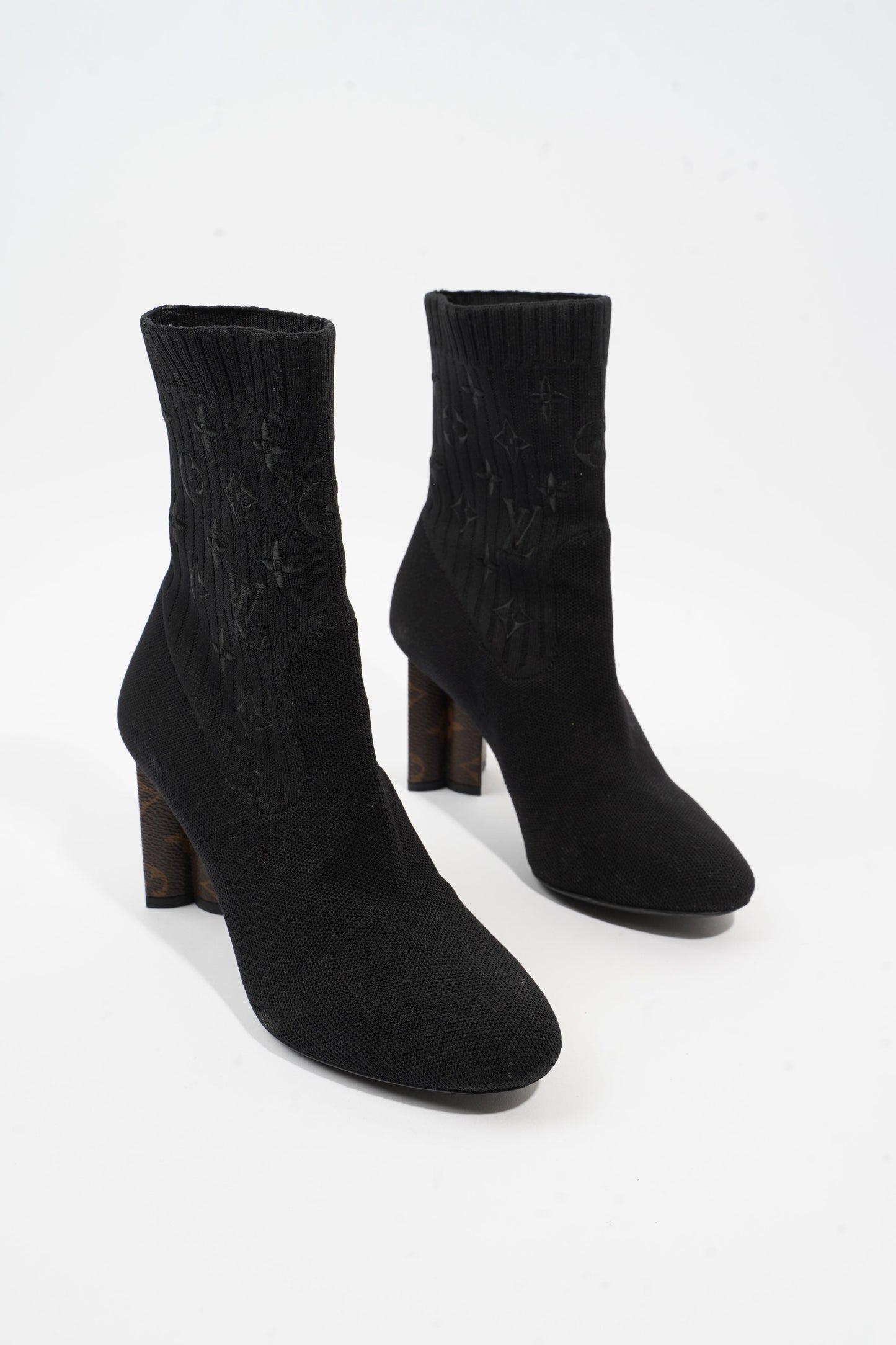 Louis Vuitton Silhouette Ankle Boot Black Fabric EU 37 UK 4