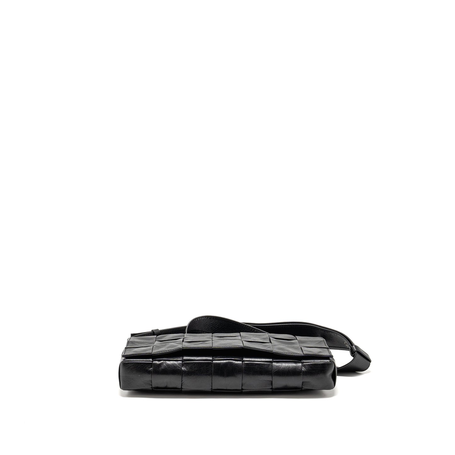 Bottega Veneta Cassette Purse Aged Calfskin Black