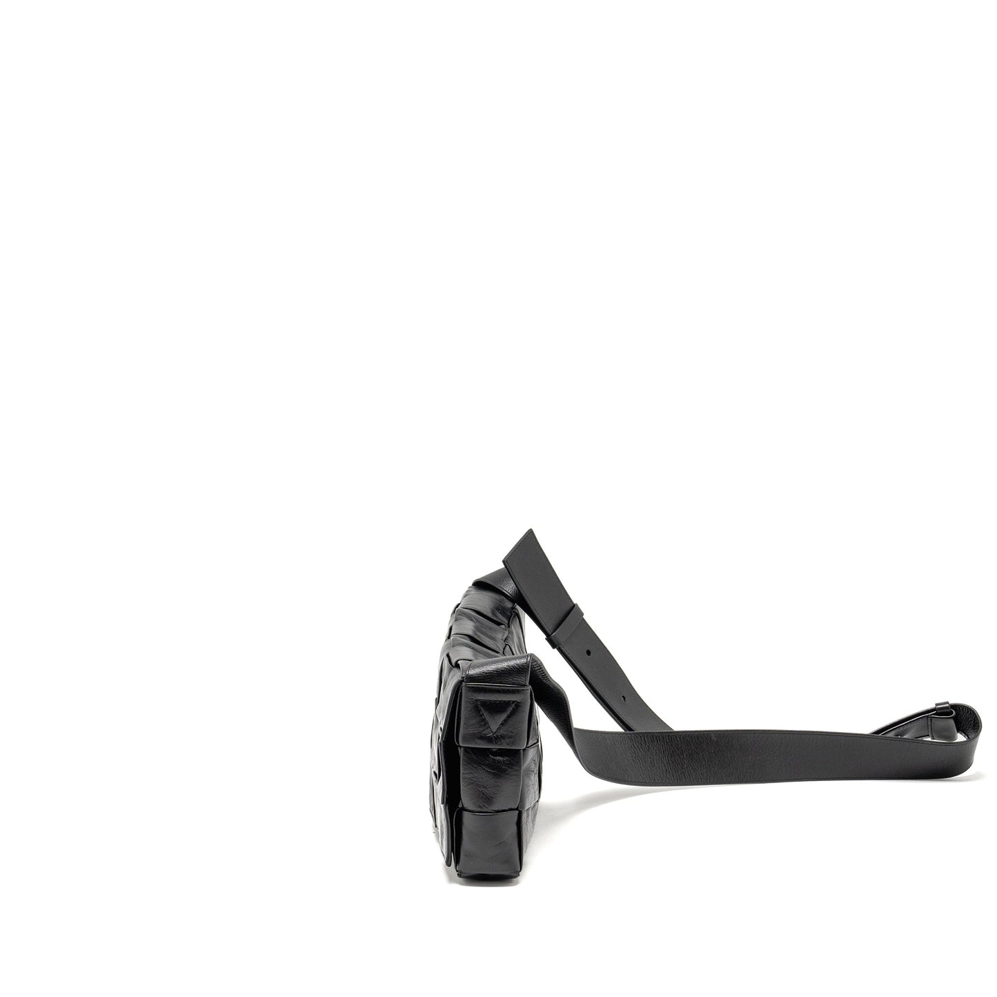 Bottega Veneta Cassette Purse Aged Calfskin Black