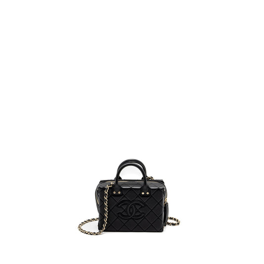 Chanel 22B Small Vanity Case Calfskin Black GHW (Microchip)
