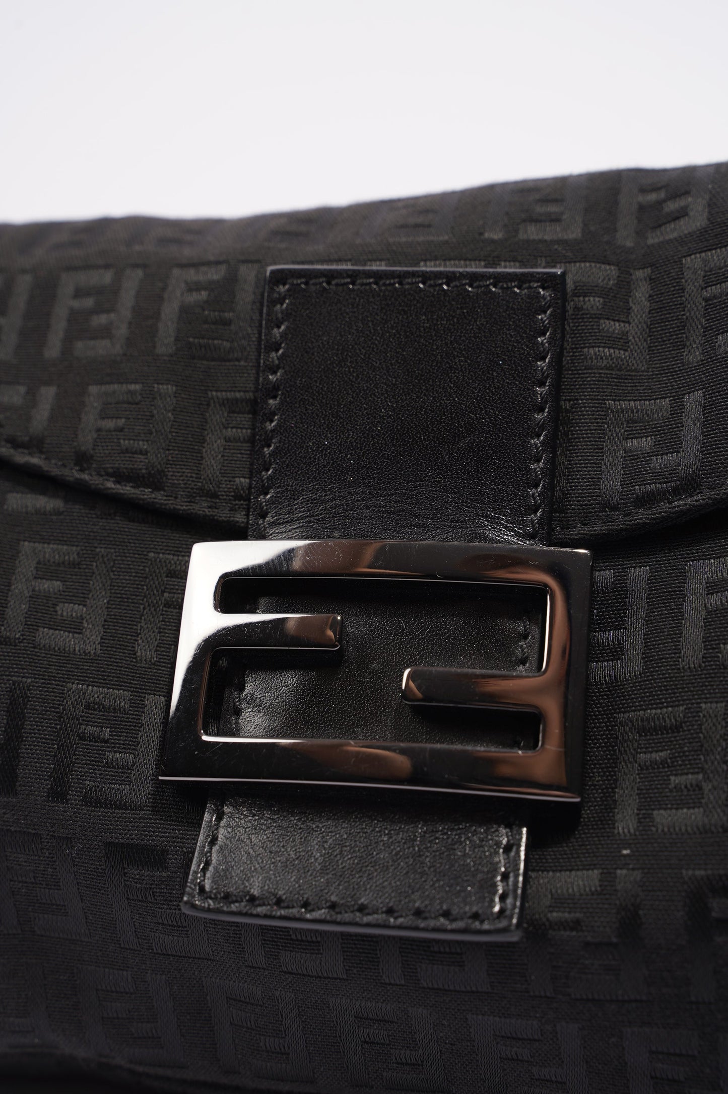 Fendi Womens Baguette Bag Black Small