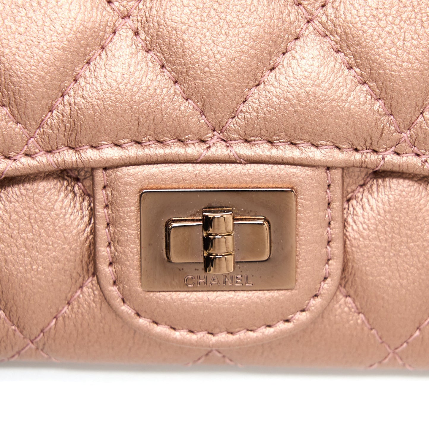 Chanel 2.55 Reissue Flap  Holder Metallic Grained Calfskin Rose Gold RGHW