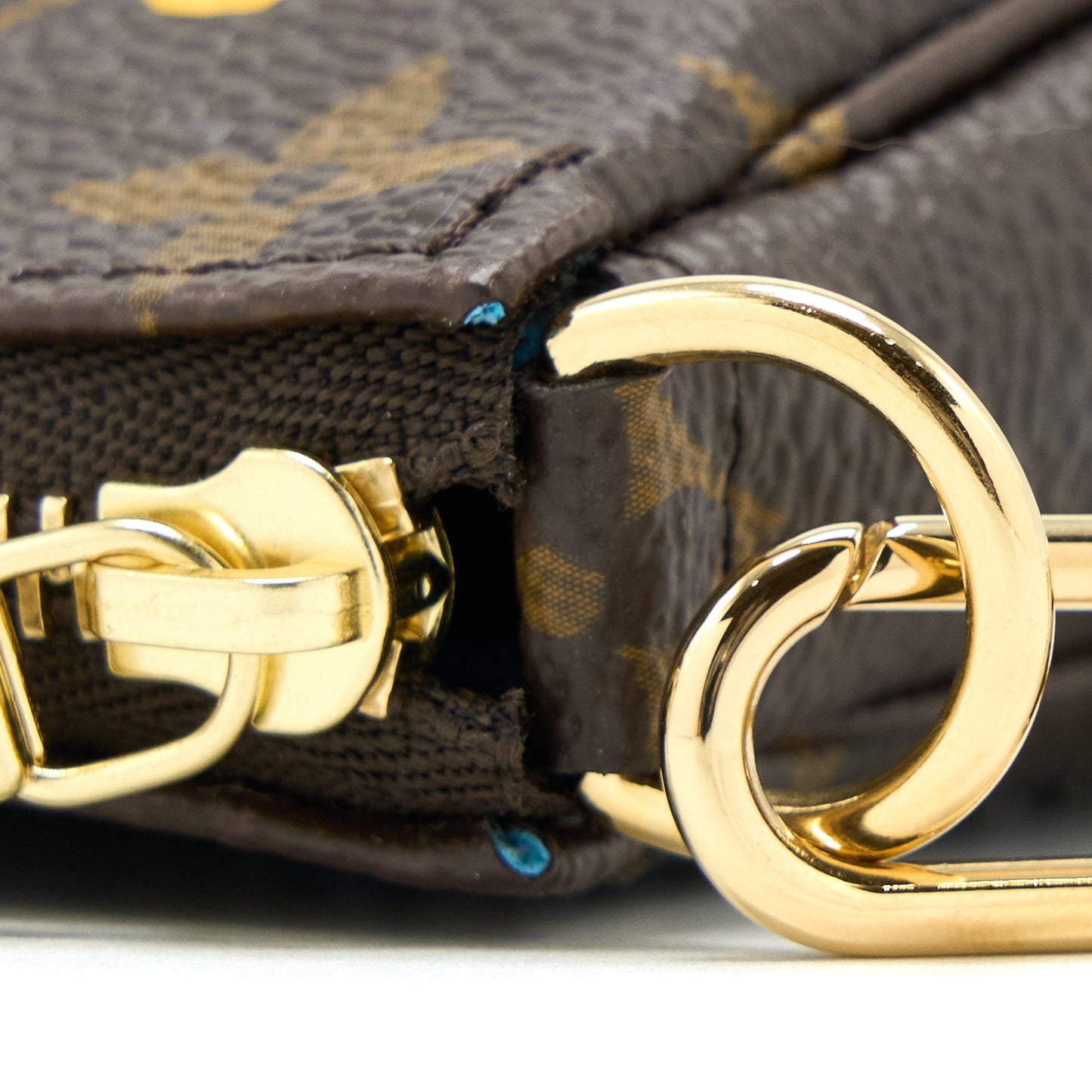 Louis Vuitton 2022 Christmas Limited Mini Pochette Accessories Monogram Canvas Tokyo Boutique GHW