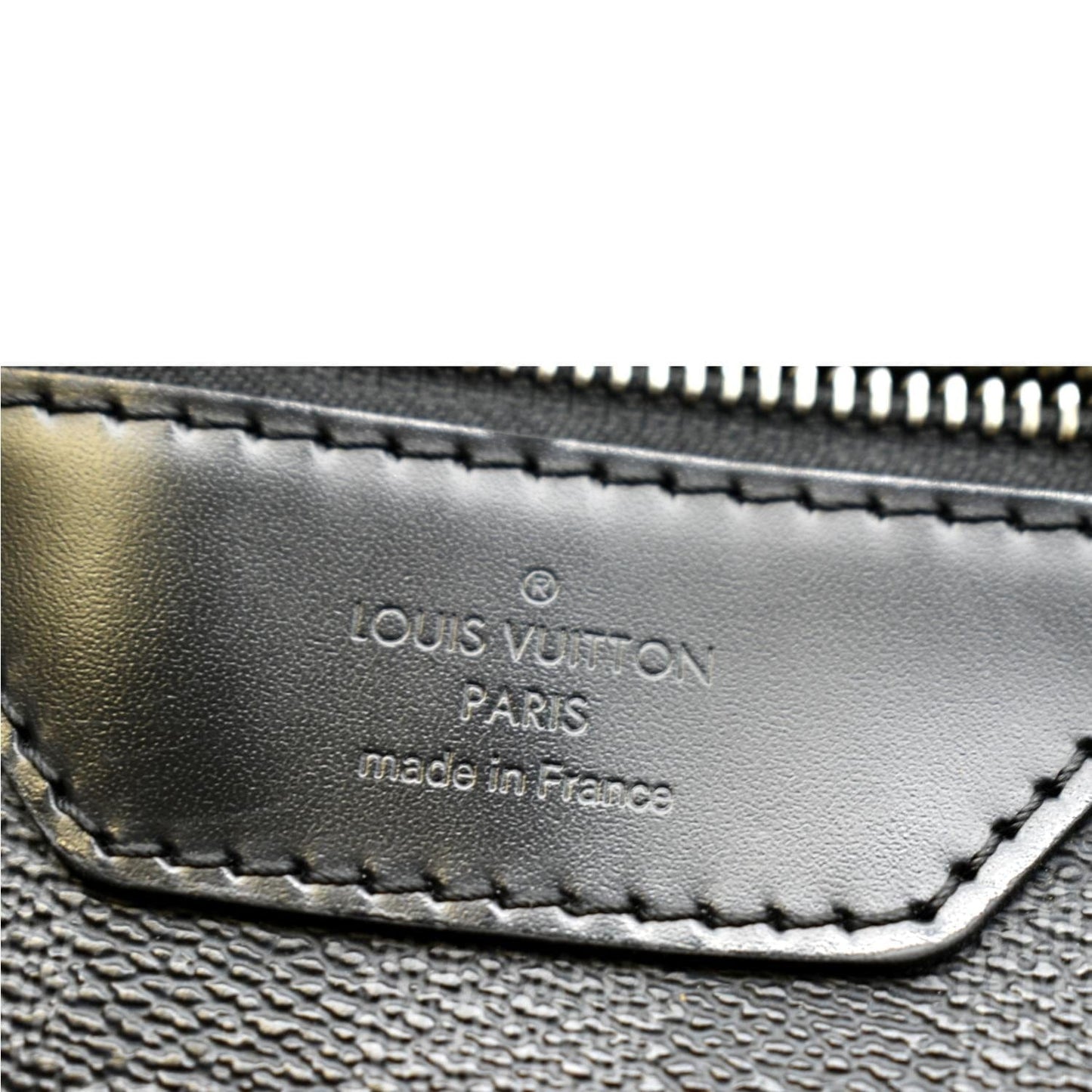 LOUIS VUITTON Mick Damier Graphite Messenger Crossbody Bag Black