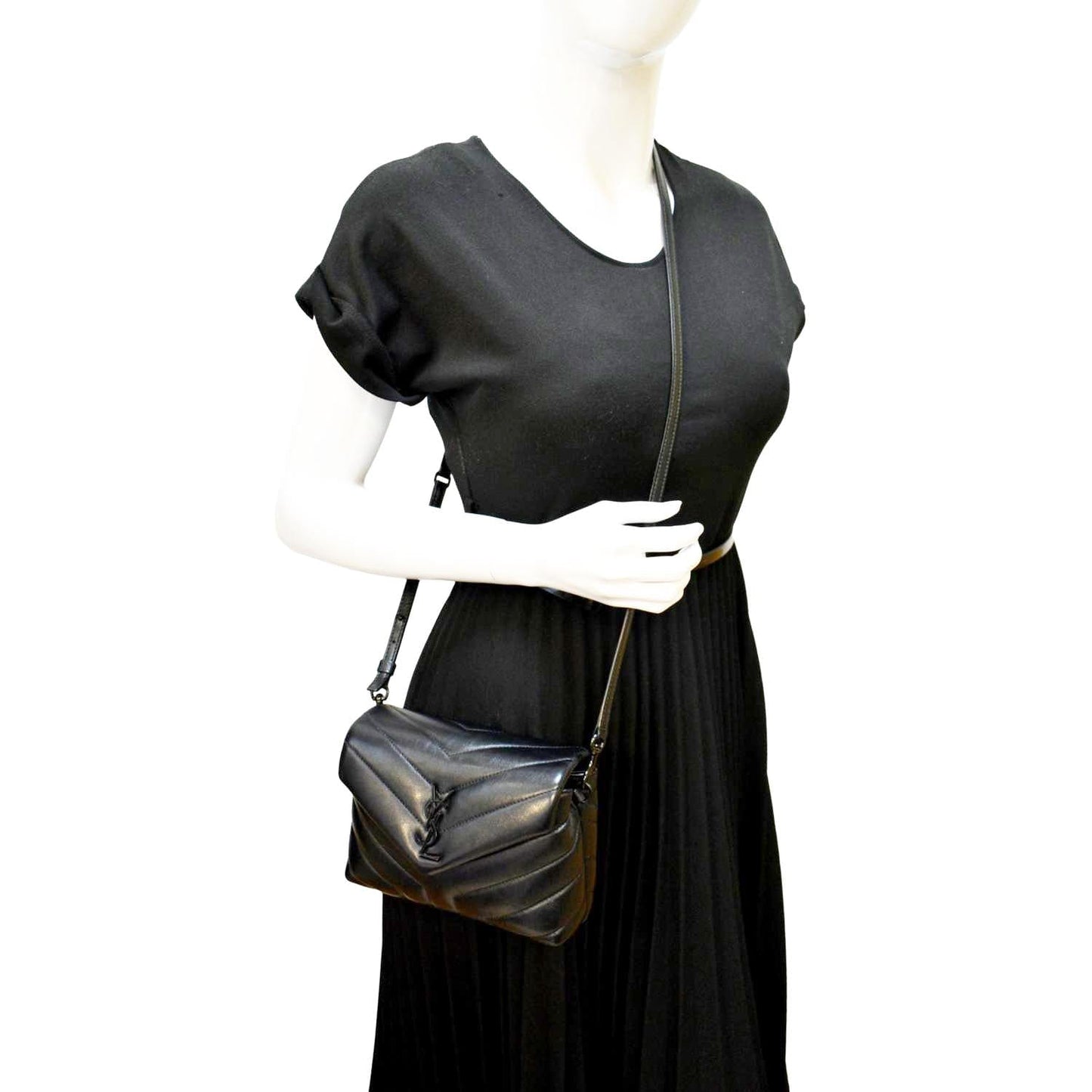 YVES SAINT LAURENT Loulou Toy Matelasse Leather Crossbody Bag Black