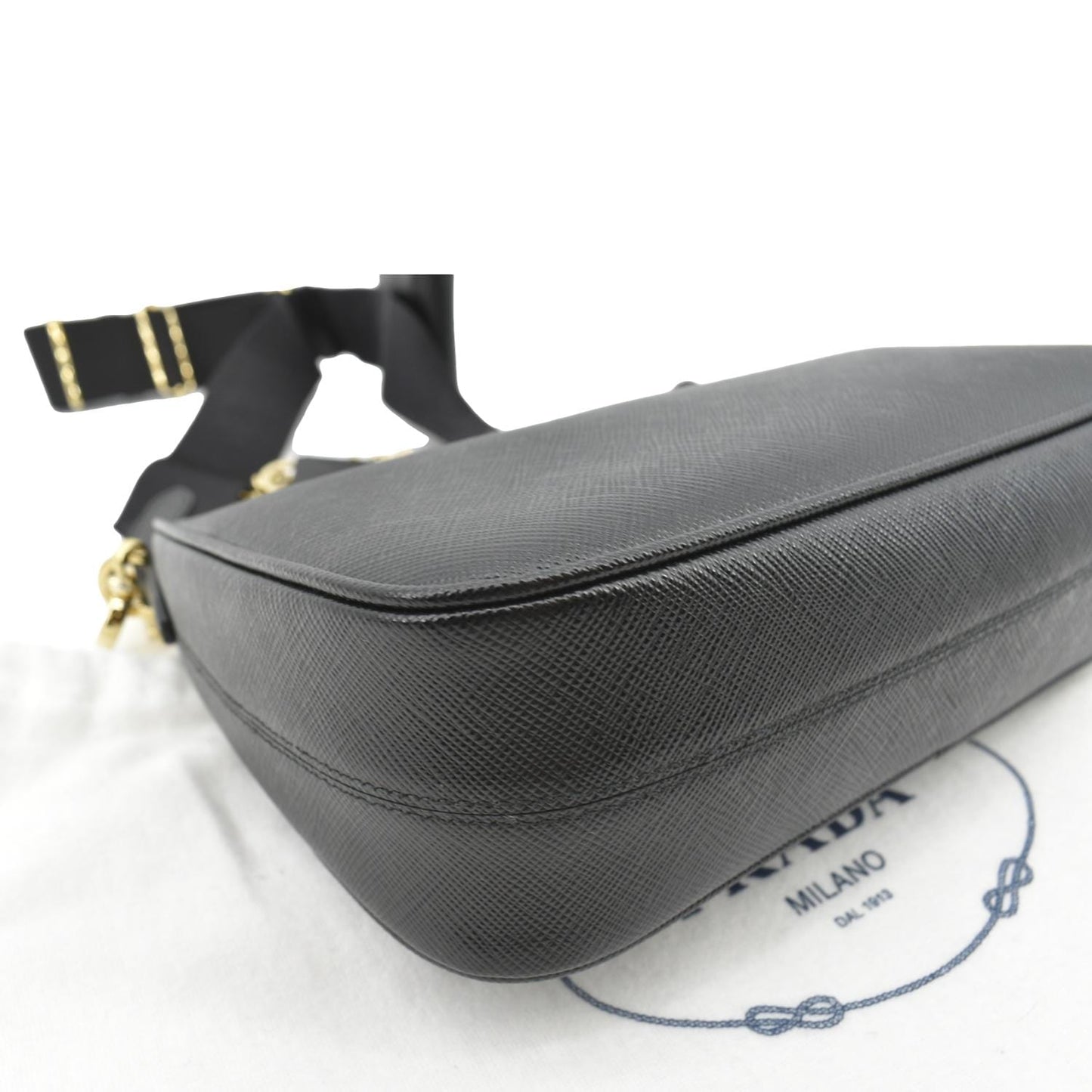 PRADA Re-Edition 2005 Saffiano Leather Shoulder Bag Black
