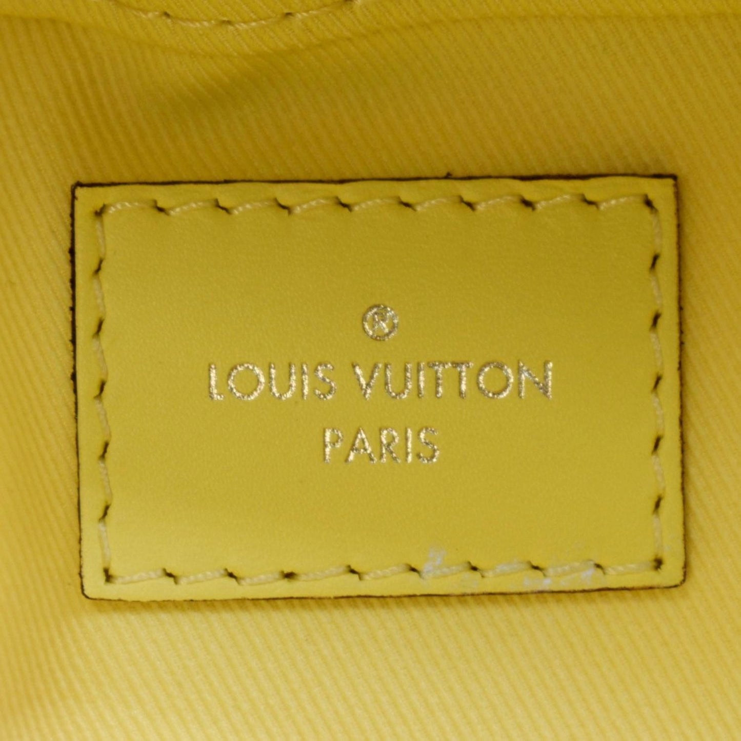 LOUIS VUITTON Saintonge Damier Azur Crossbody Bag White
