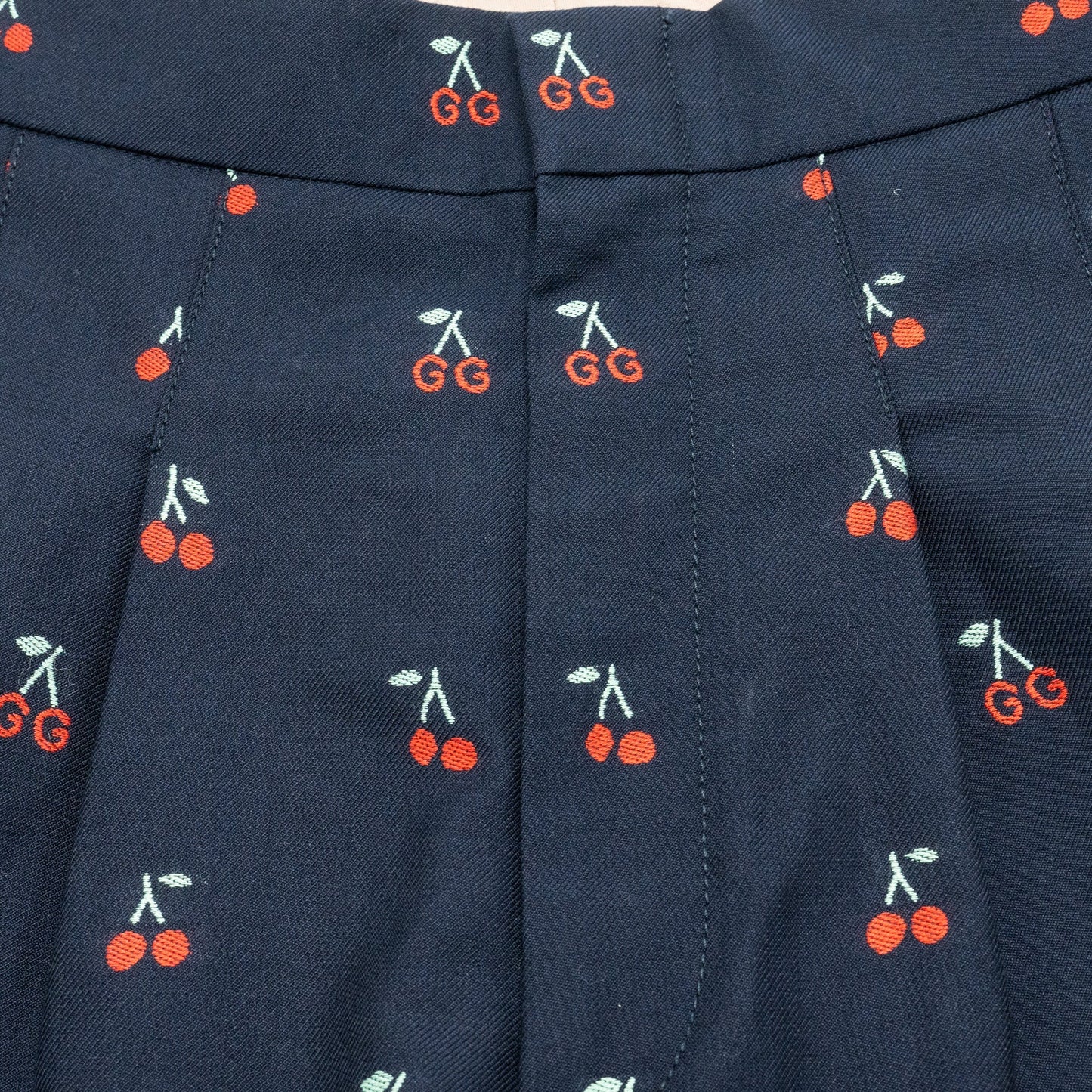 Gucci Size 36 Cherry Print Culotte Tro r Cotton/Wool Navy