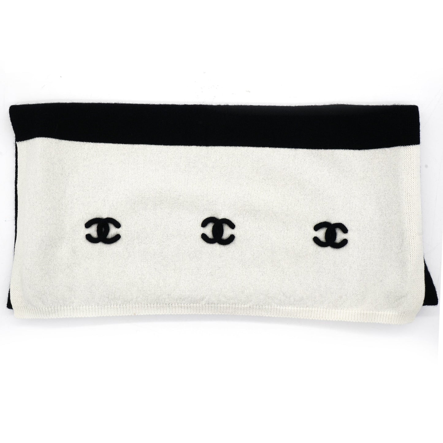 Chanel Black and White Knitted Scarf