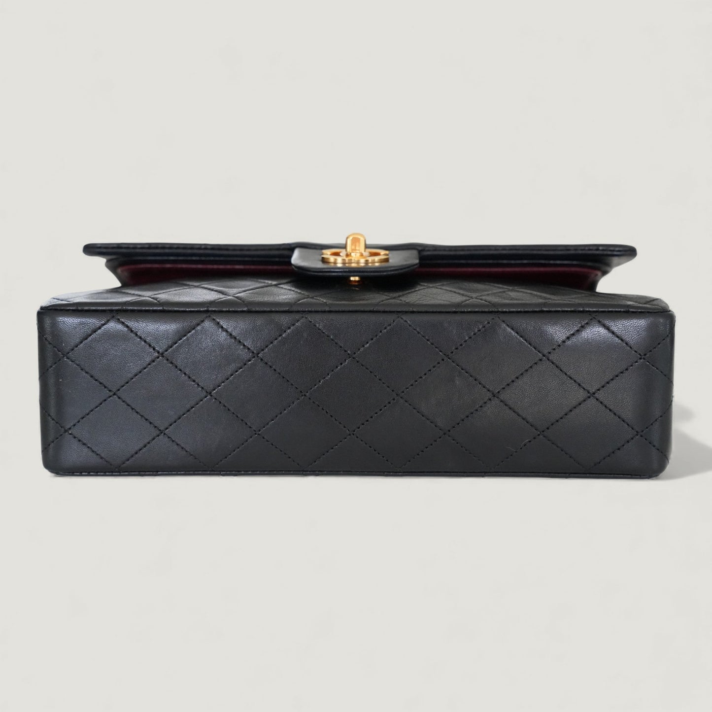 CHANEL CLASSIC MEDIUM BAG