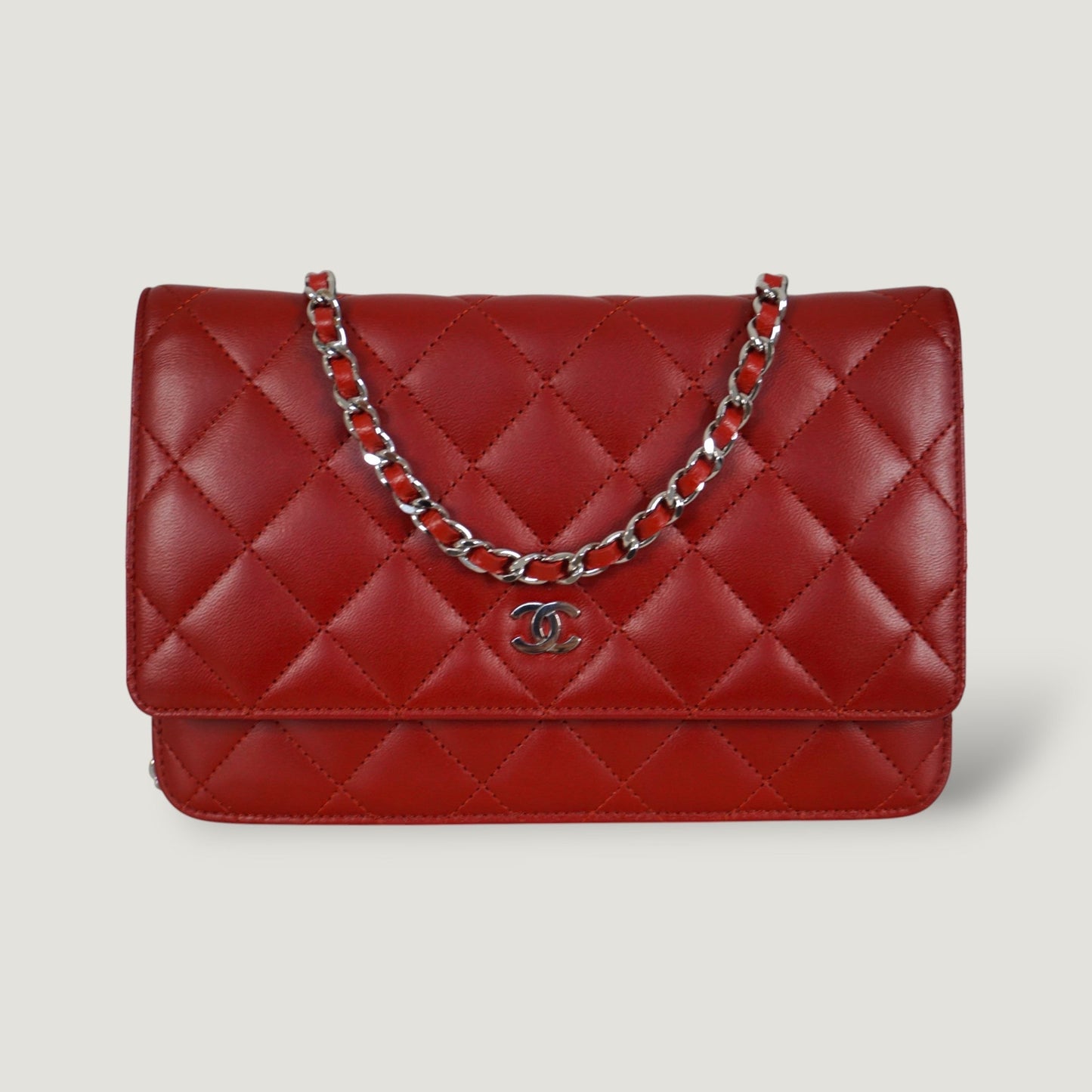 CHANEL WALLET ON CHAIN