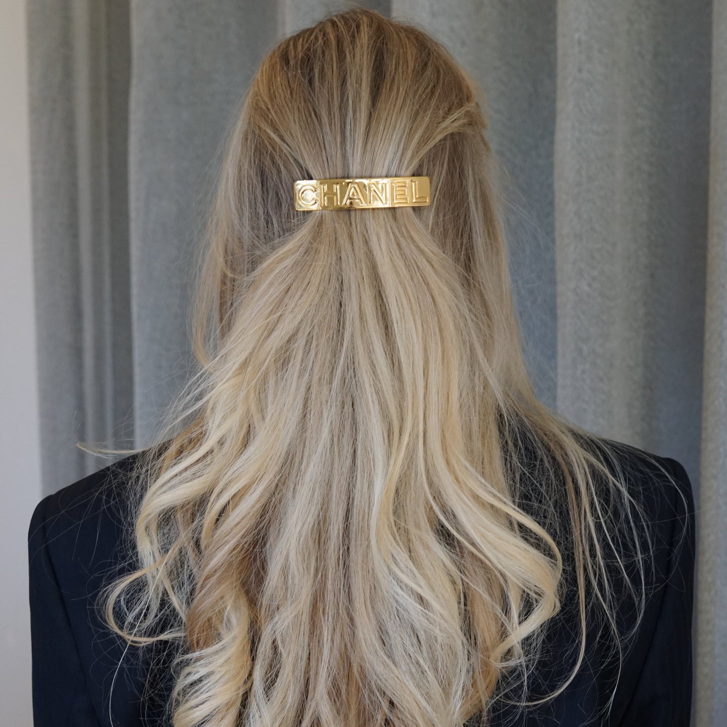 CHANEL HAIR CLIP