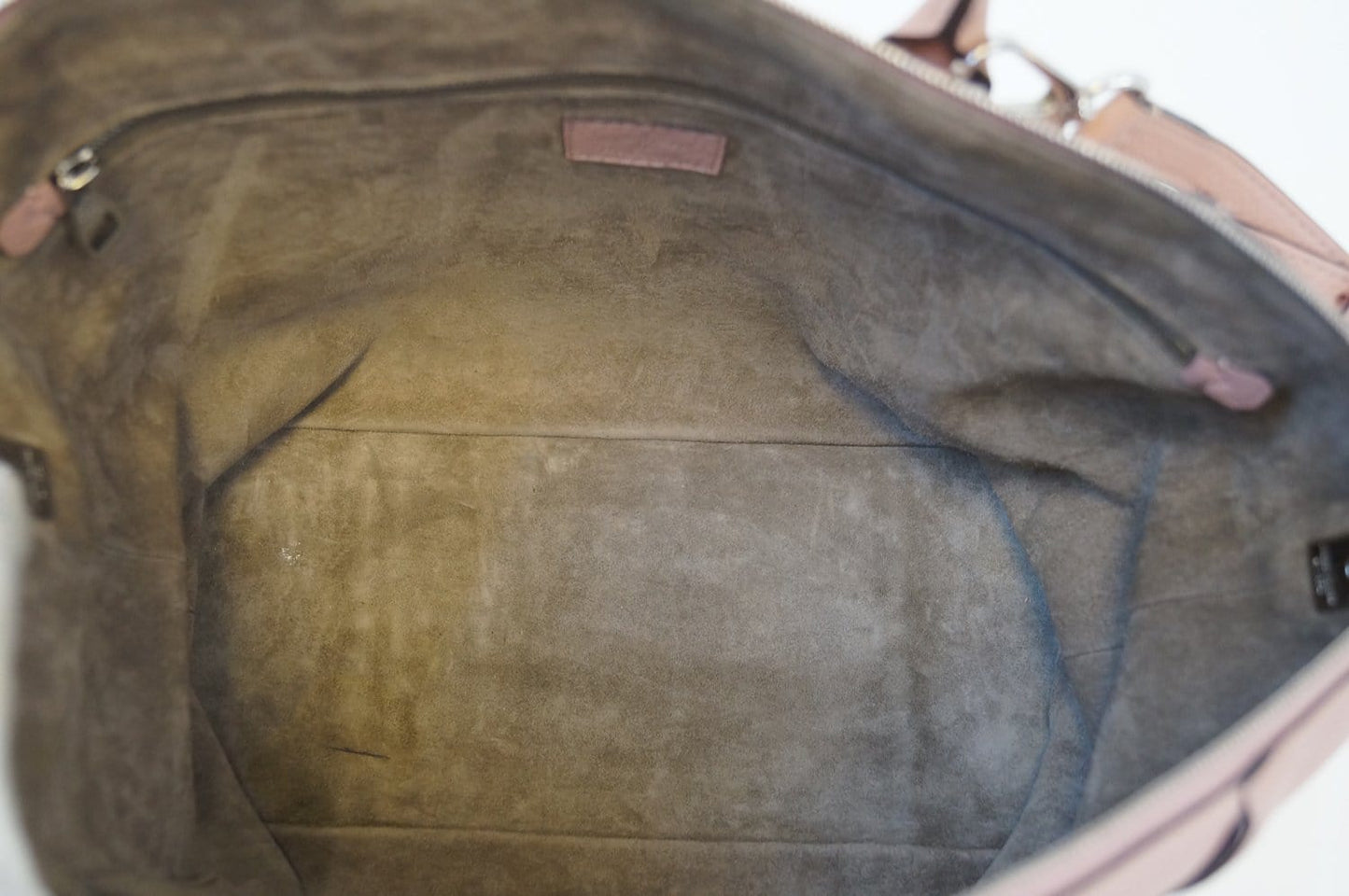 LOUIS VUITTON Magnolia Veau Cachemire  Leather Soft Lockit PM Bag