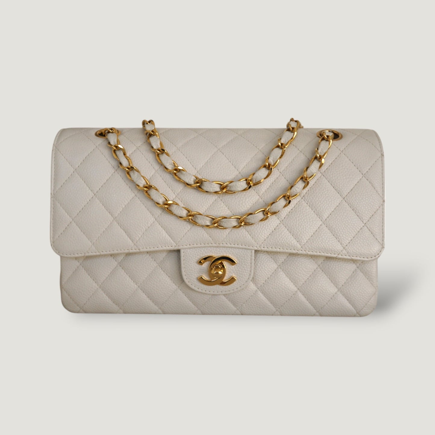 CHANEL CLASSIC MEDIUM BAG