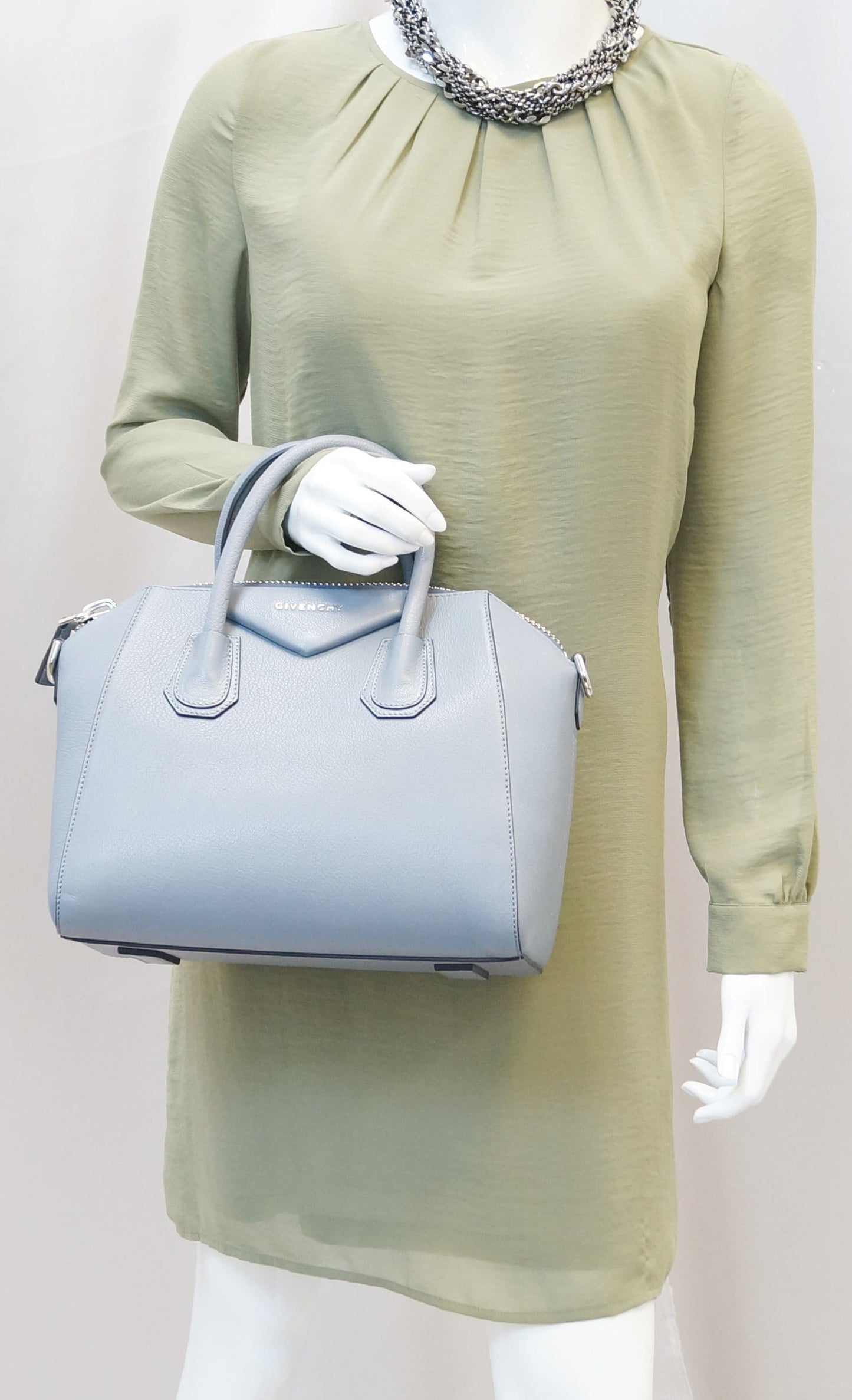 GIVENCHY Grey Goatskin Leather Small Antigona Shoulder Bag