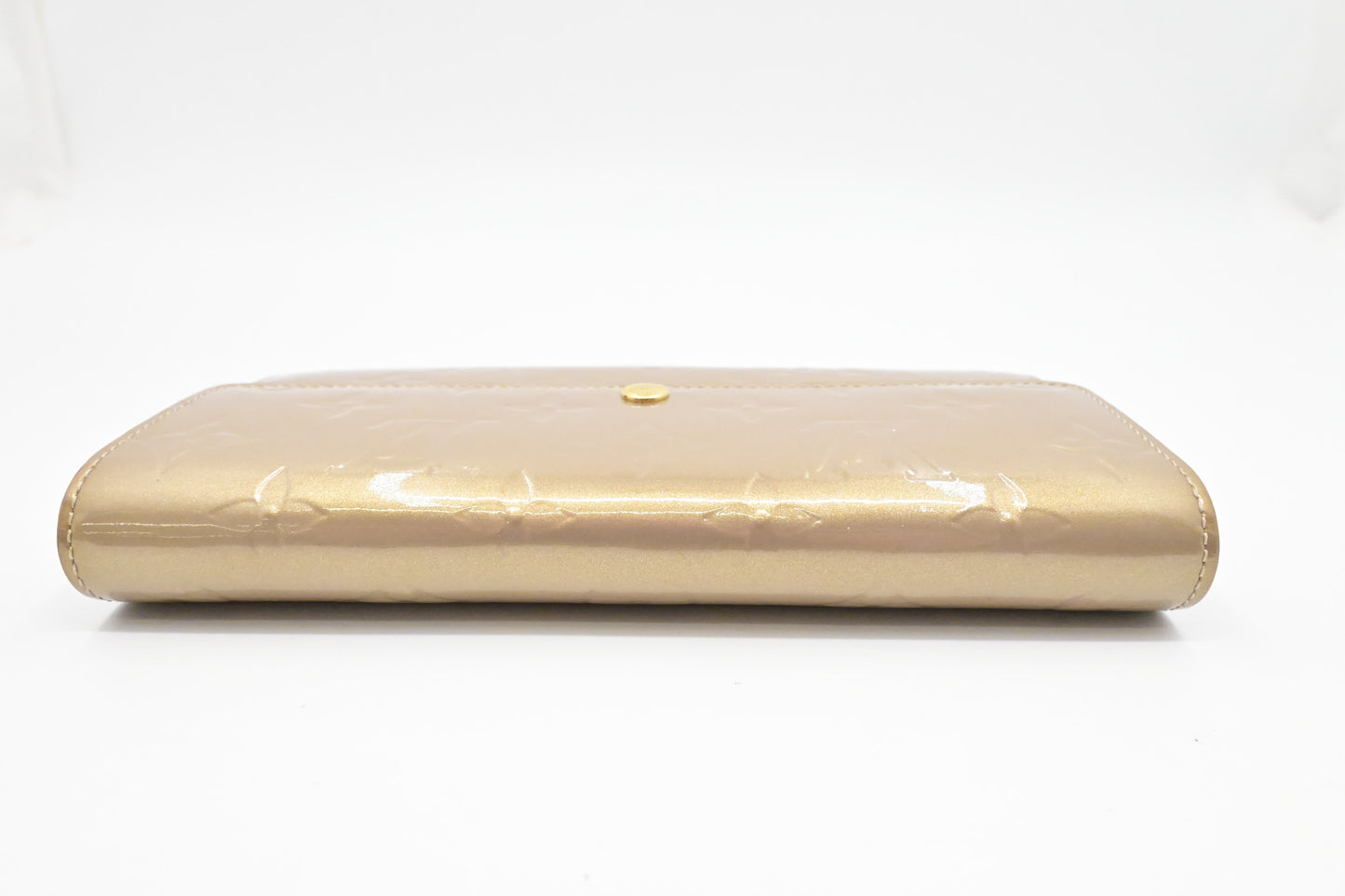 Louis Vuitton Sarah Wallet in Beige Poudre Vernis Leather
