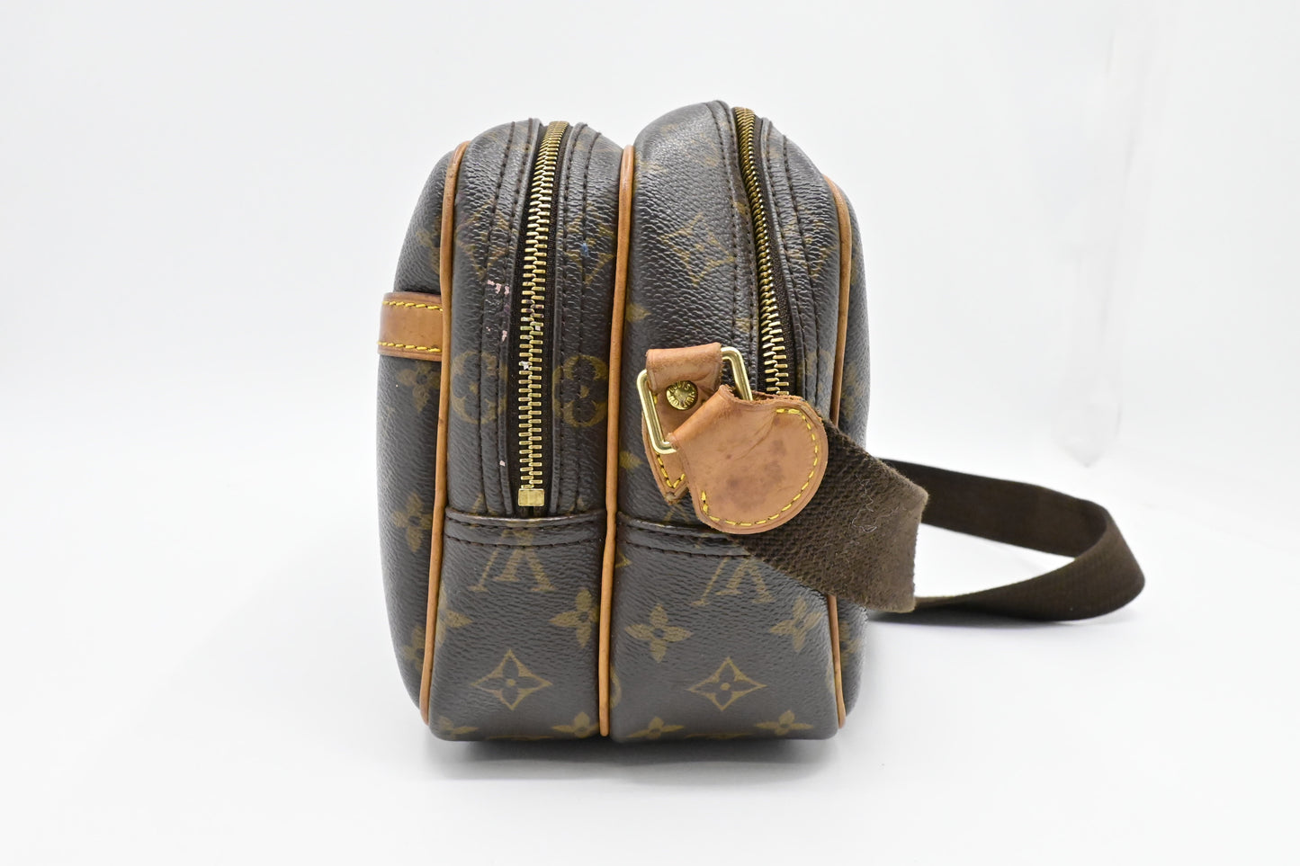 Louis Vuitton Reporter PM in Monogram Canvas