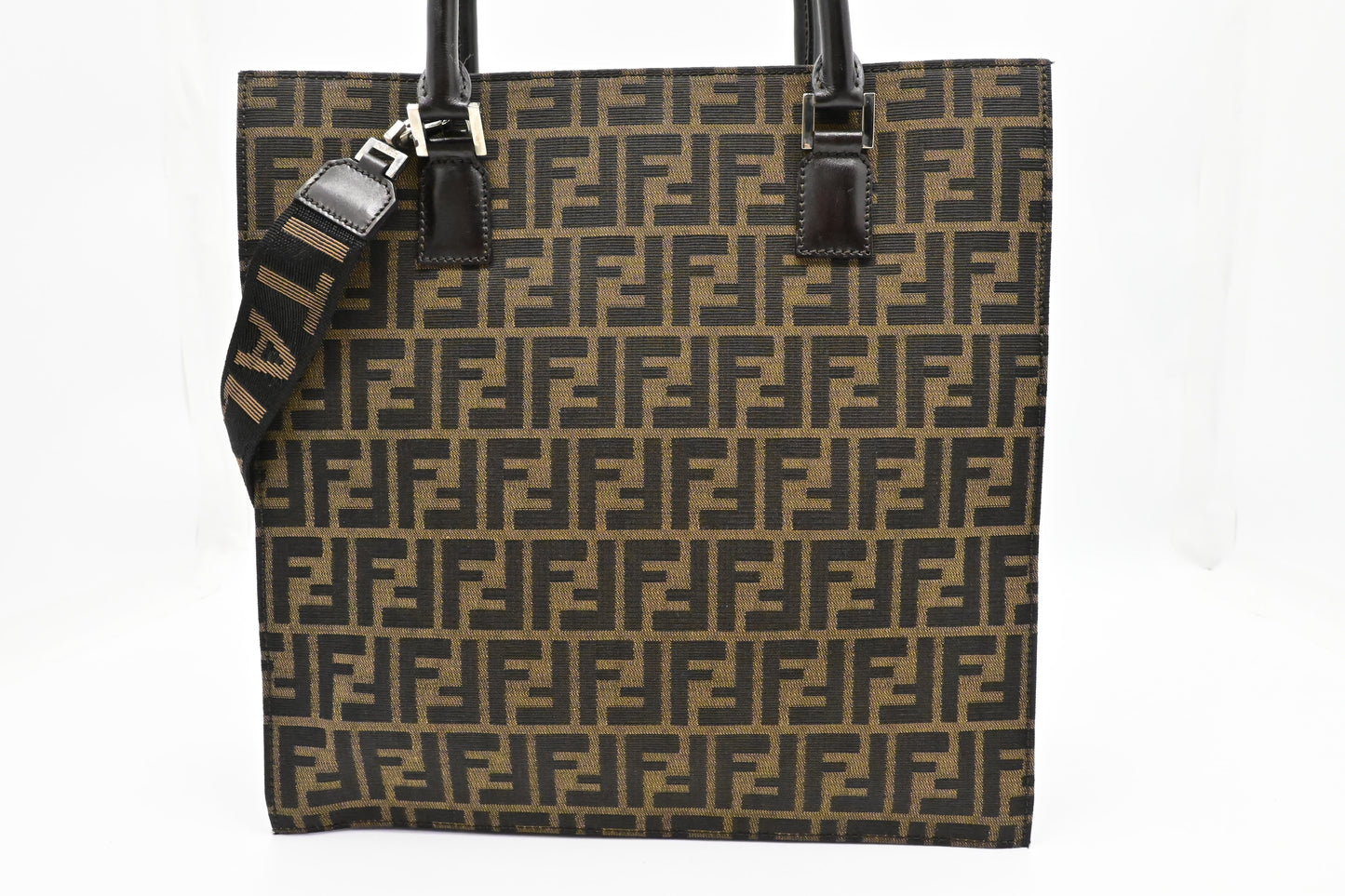 Fendi Zip Tote in Zucca Canvas