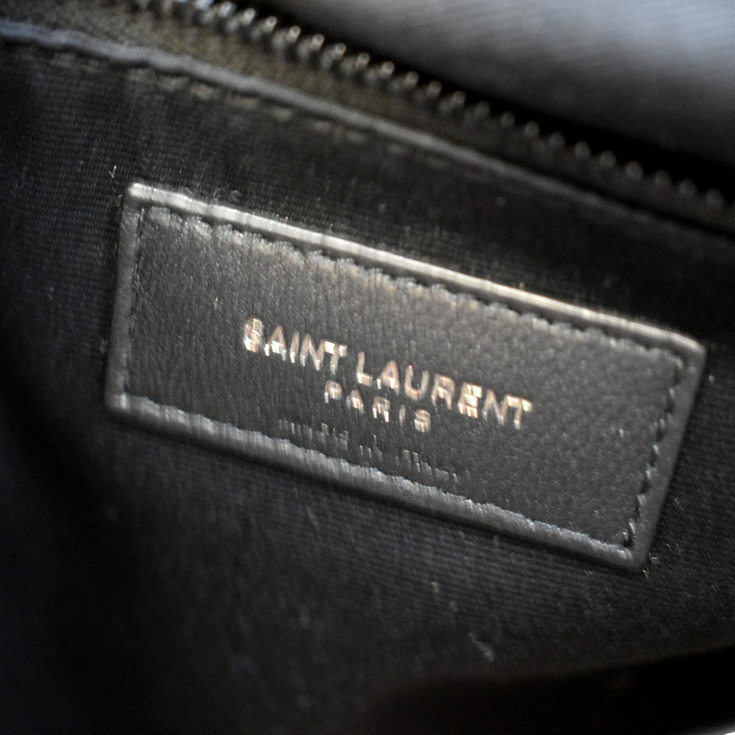 YVES SAINT LAURENT Large Loulou Matelasse Leather Chain Shoulder Bag Black
