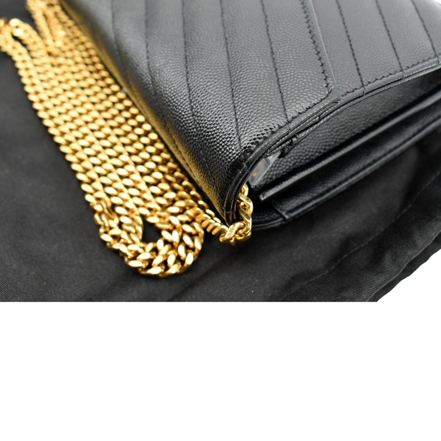 YVES SAINT LAURENT Chevron Grain De Poudre Envelope Chain Bag Black -